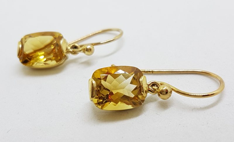 20200614_113122 9ct Yellow Gold Oblong/Rectangular Citrine Drop Earrings