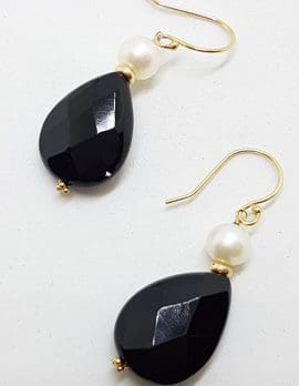 9ct Yellow Gold Black Onyx & Pearl Drop Earrings