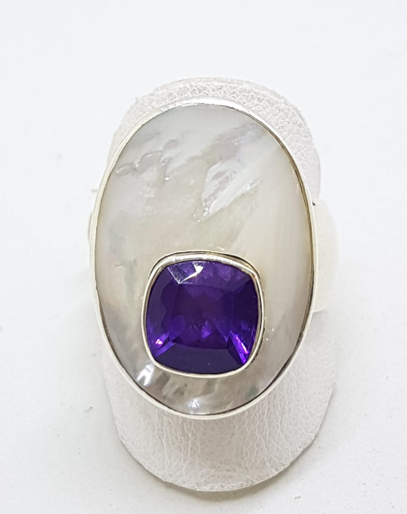 20200625_211643 Sterling Silver Large Oval Mother of Pearl & Amethyst Ring