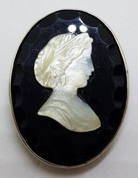 Sterling Silver Large Oval Black & Mother of Pearl Lady Cameo Brooch