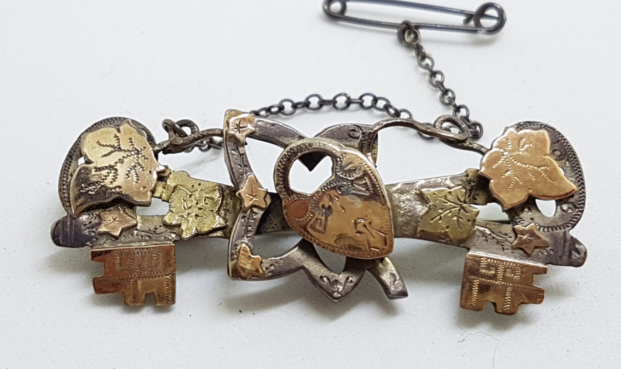 20200630_115759 Sterling Silver & Gold Ornate Antique Floral, Lock & Key Bar Brooch