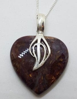 Sterling Silver Agate Leaf Design Pendant on Silver Chain