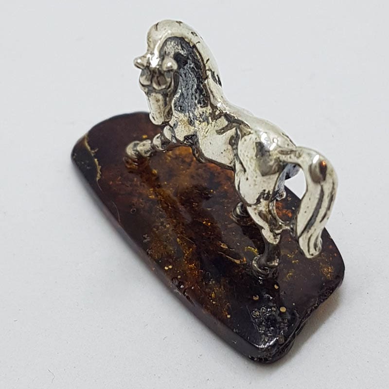 20200711_202625 Horse / Equestrian - Solid Sterling Silver Natural Baltic Amber Small Figurine / Statue / Sculpture