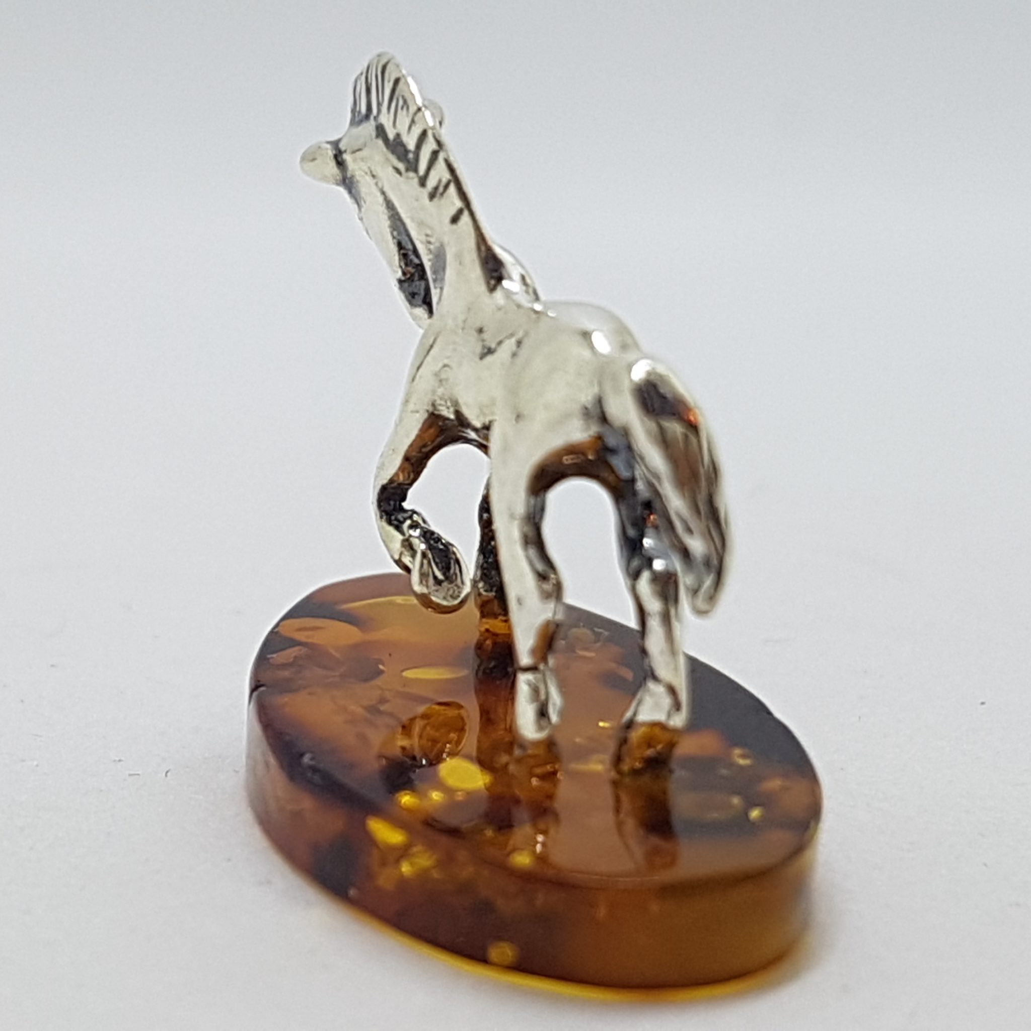 20200711_203031 Horse / Equestrian - Solid Sterling Silver Natural Baltic Amber Small Figurine / Statue / Sculpture