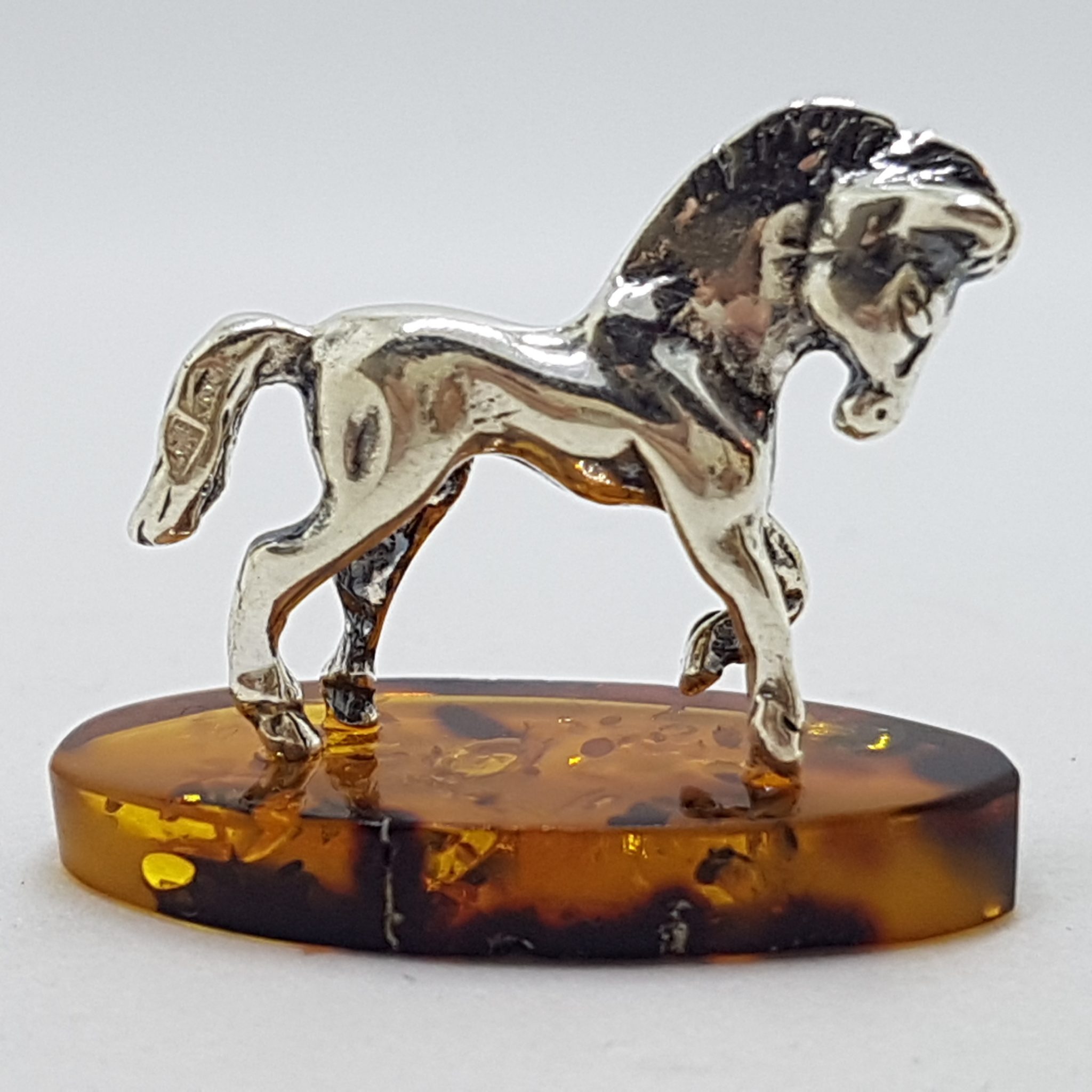 20200711_203150 Horse / Equestrian - Solid Sterling Silver Natural Baltic Amber Small Figurine / Statue / Sculpture
