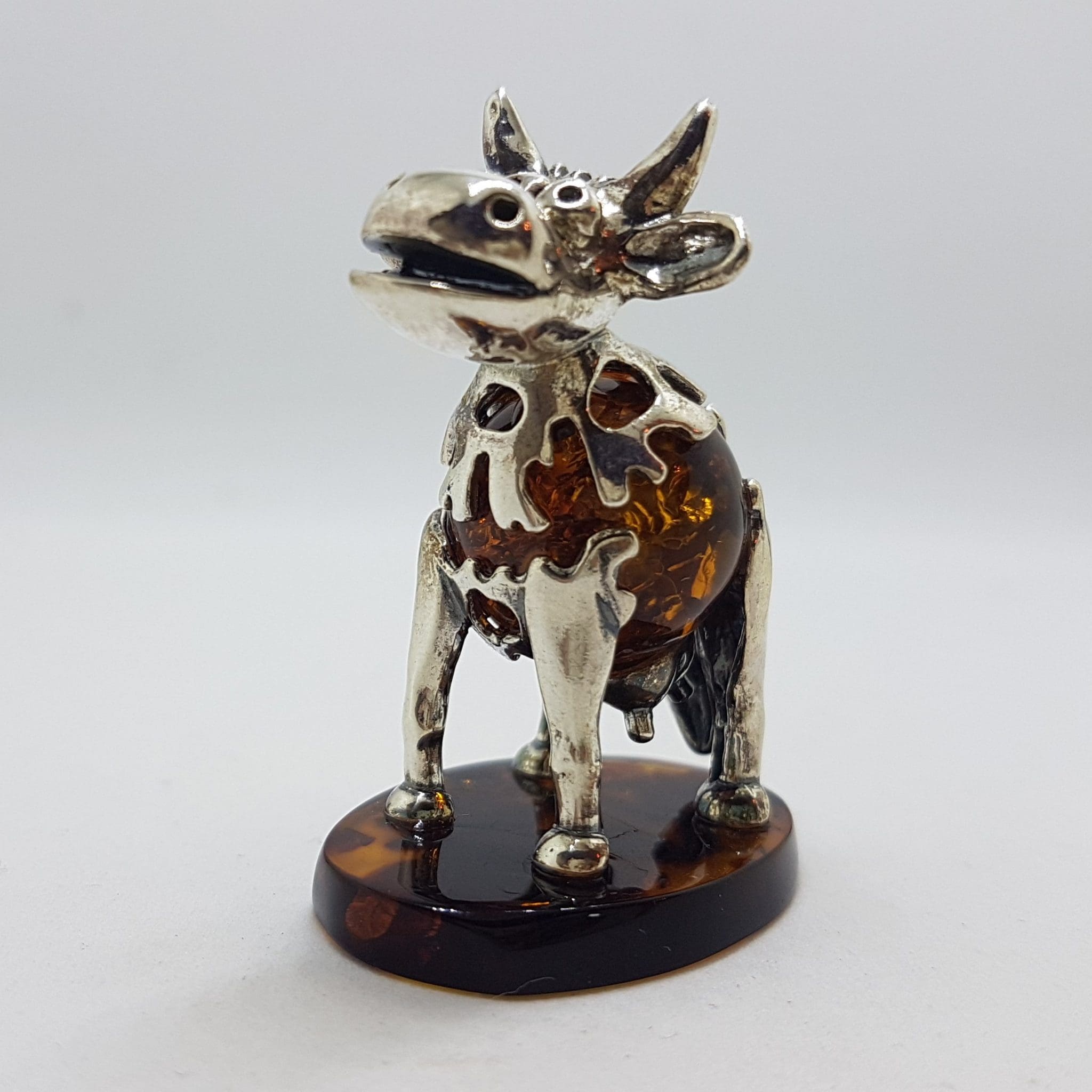 20200711_220326 Gorgeous Cow / Bull - Sterling Silver Natural Baltic Amber Figurine / Statue / Sculpture