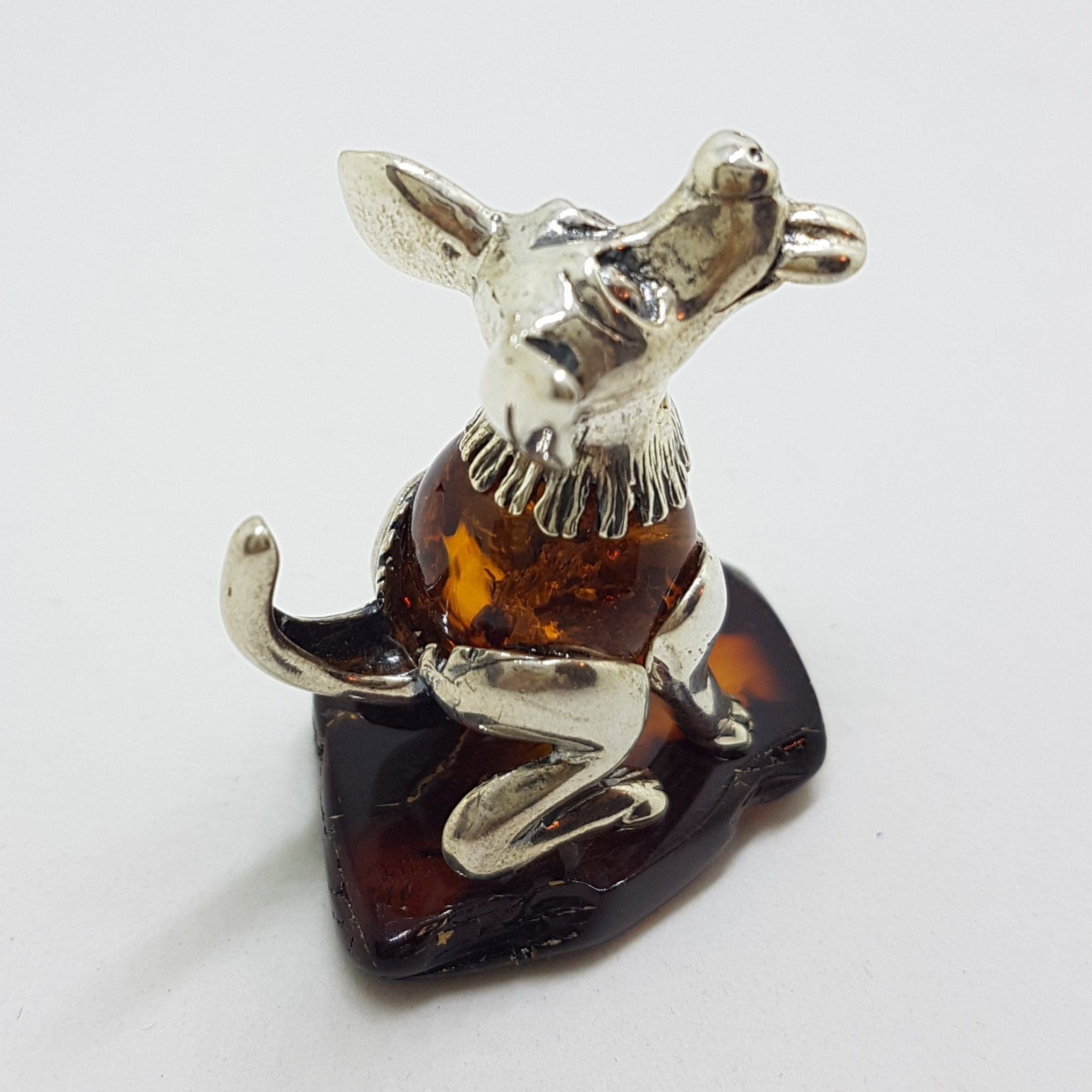 20200712_115439 Sitting Tongue with Tongue Out - Sterling Silver Natural Baltic Amber Figurine / Statue / Sculpture