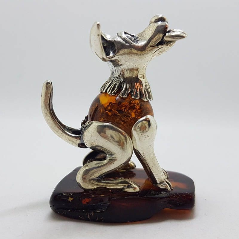 20200712_115457 Sitting Tongue with Tongue Out - Sterling Silver Natural Baltic Amber Figurine / Statue / Sculpture