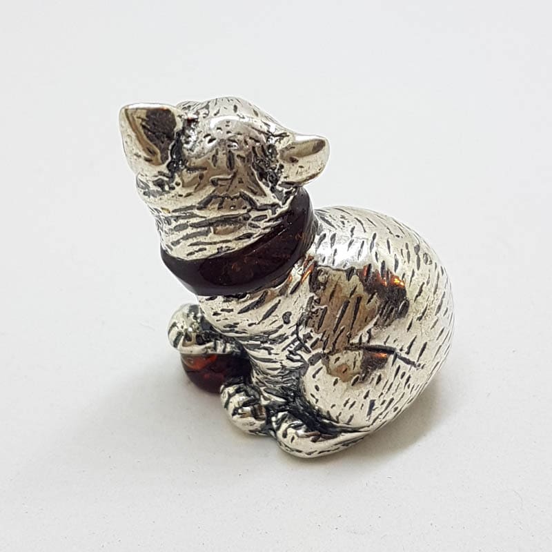 20200712_120958 Sitting Cat with Collar and Ball - Sterling Silver Natural Baltic Amber Small Figurine / Statue