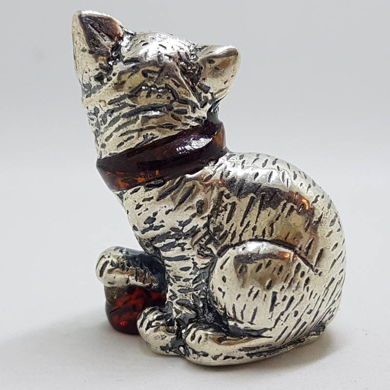 20200712_121135 Sitting Cat with Collar and Ball - Sterling Silver Natural Baltic Amber Small Figurine / Statue