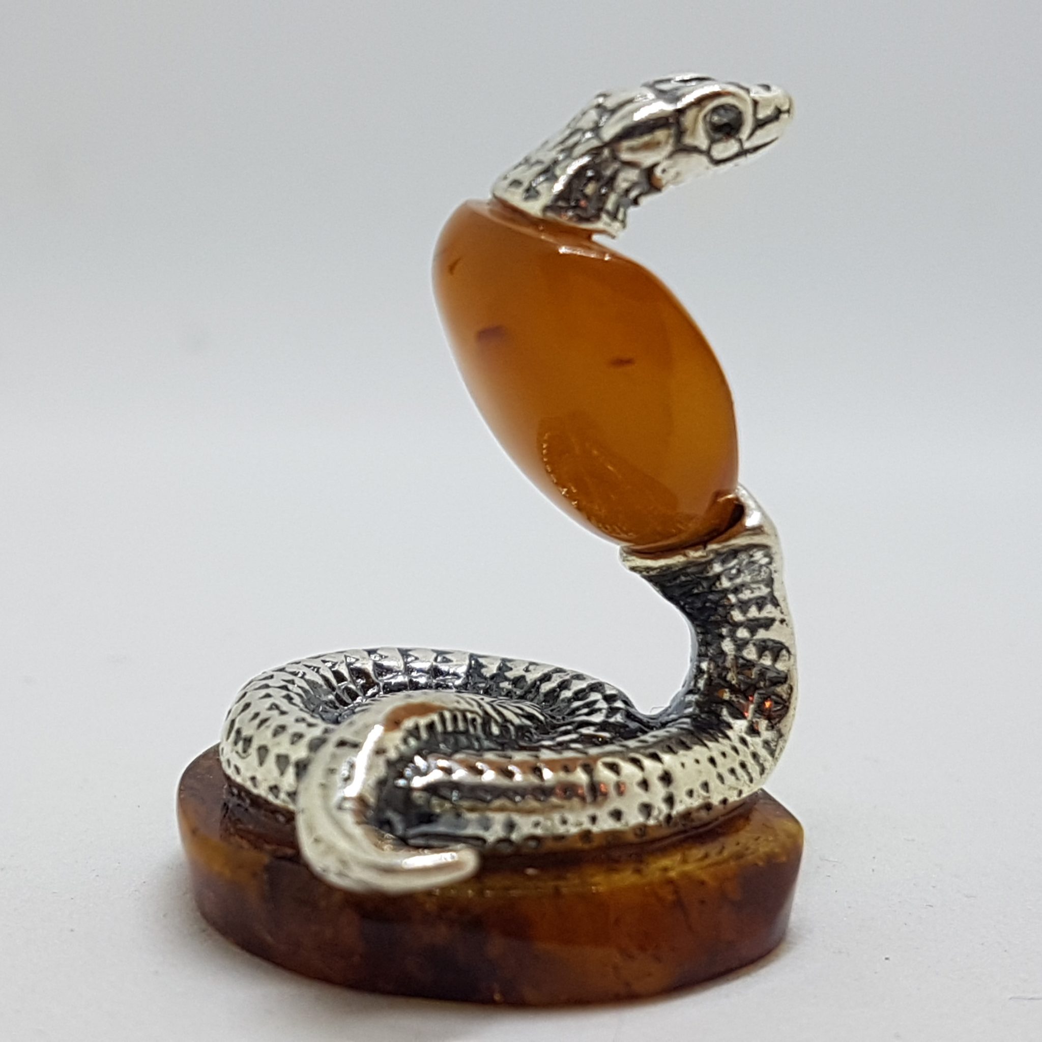 20200713_120743 Snake / Cobra / Adder / Reptile - Solid Sterling Silver Natural Baltic Amber Small Animal Figurine / Statue / Sculpture