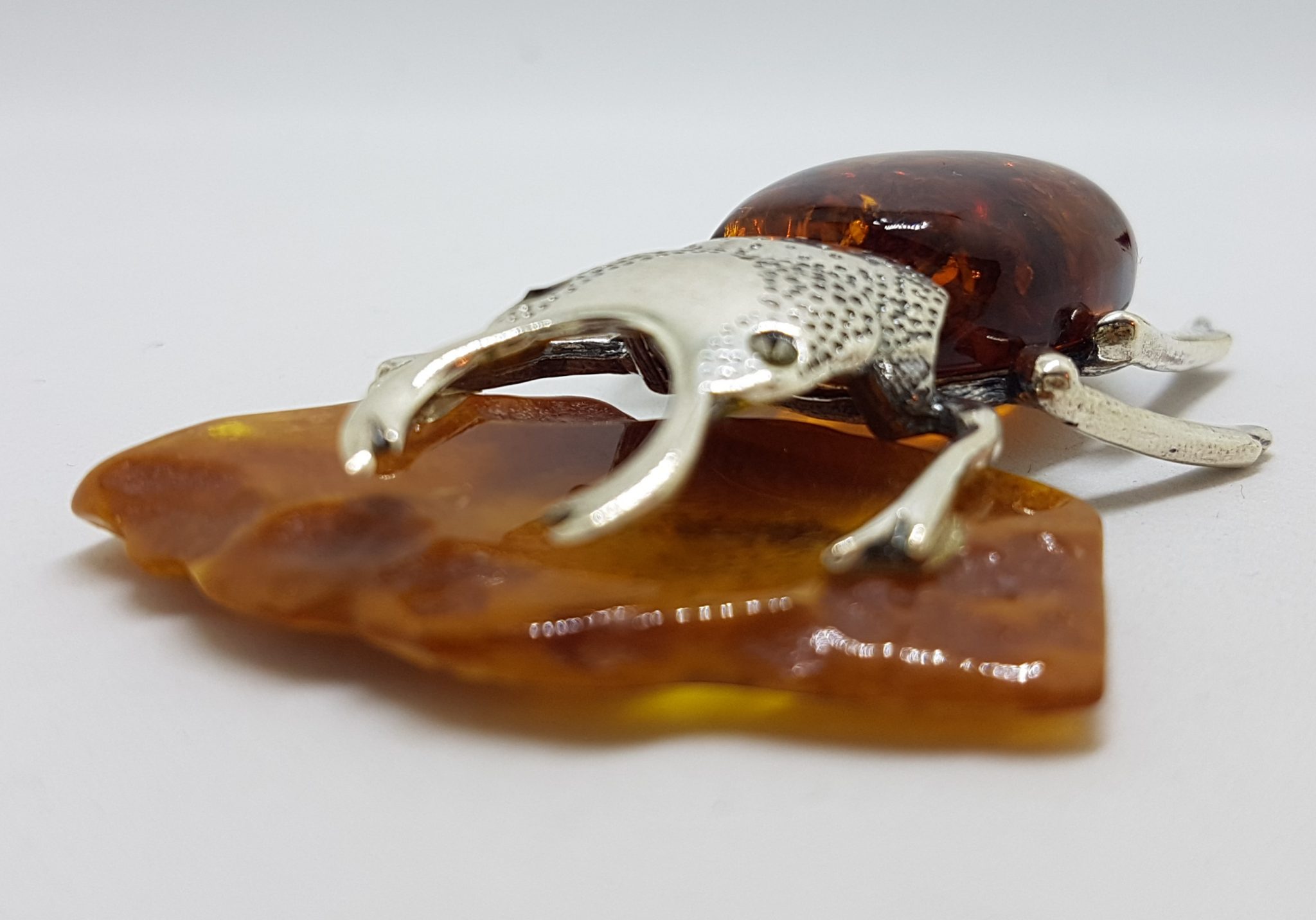 Large Beetle / Stag Beetle – Solid Sterling Silver Natural Baltic Amber Animal Figurine / Statue / Sculpture