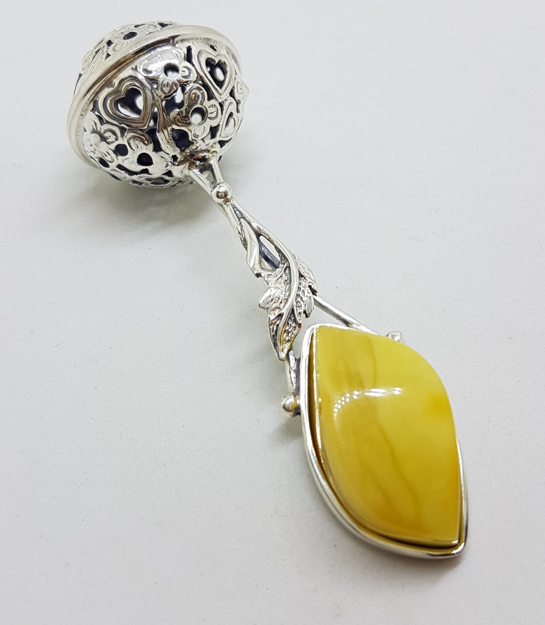 20200713_133541 Solid Sterling Silver Baby Rattle With Leaf Shape Natural Baltic Butter Amber- Engravable - Ornate