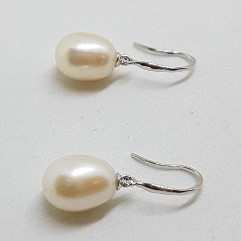 9ct White Gold Pearl Drop Earrings