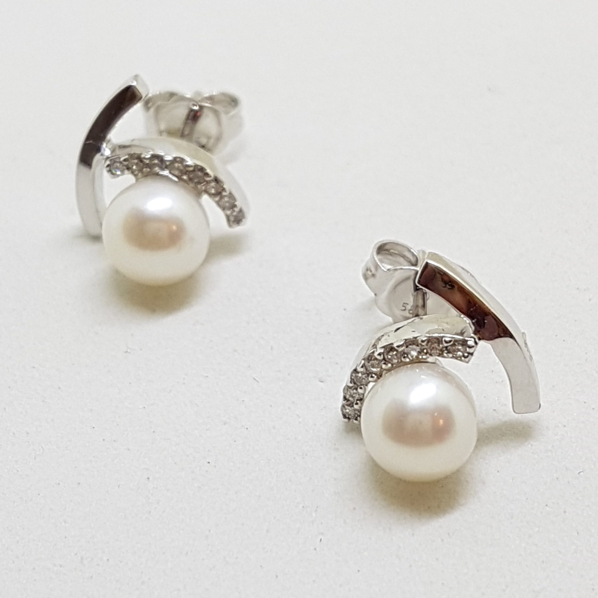 20200719_124937 14ct Gold Pearl and Diamond Stud Earrings - Available in Yellow or White Gold