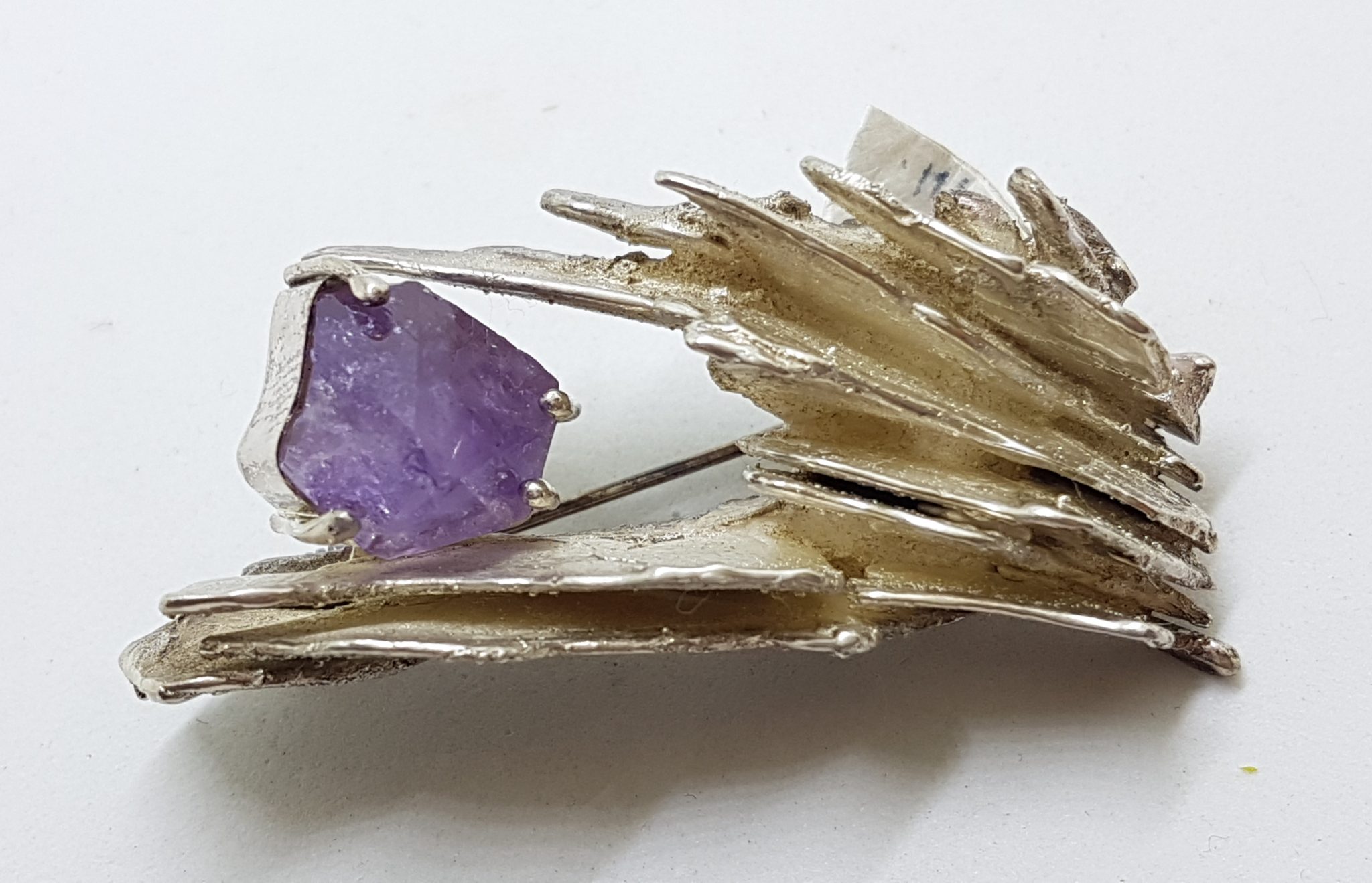20200720_113258 Sterling Silver Large & Heavy Amethyst Unusual Design Brooch
