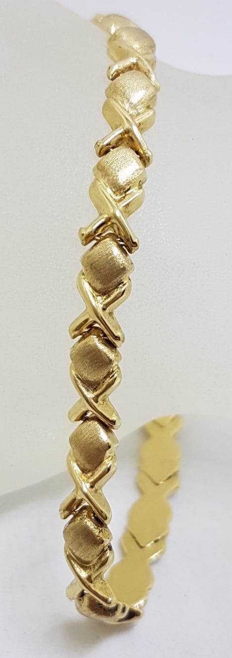 14ct Yellow Gold Cross / X's and Square Design Bracelet