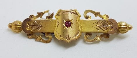 15ct Yellow Gold Garnet Shield Ornate Bar Brooch – Antique / Vintage