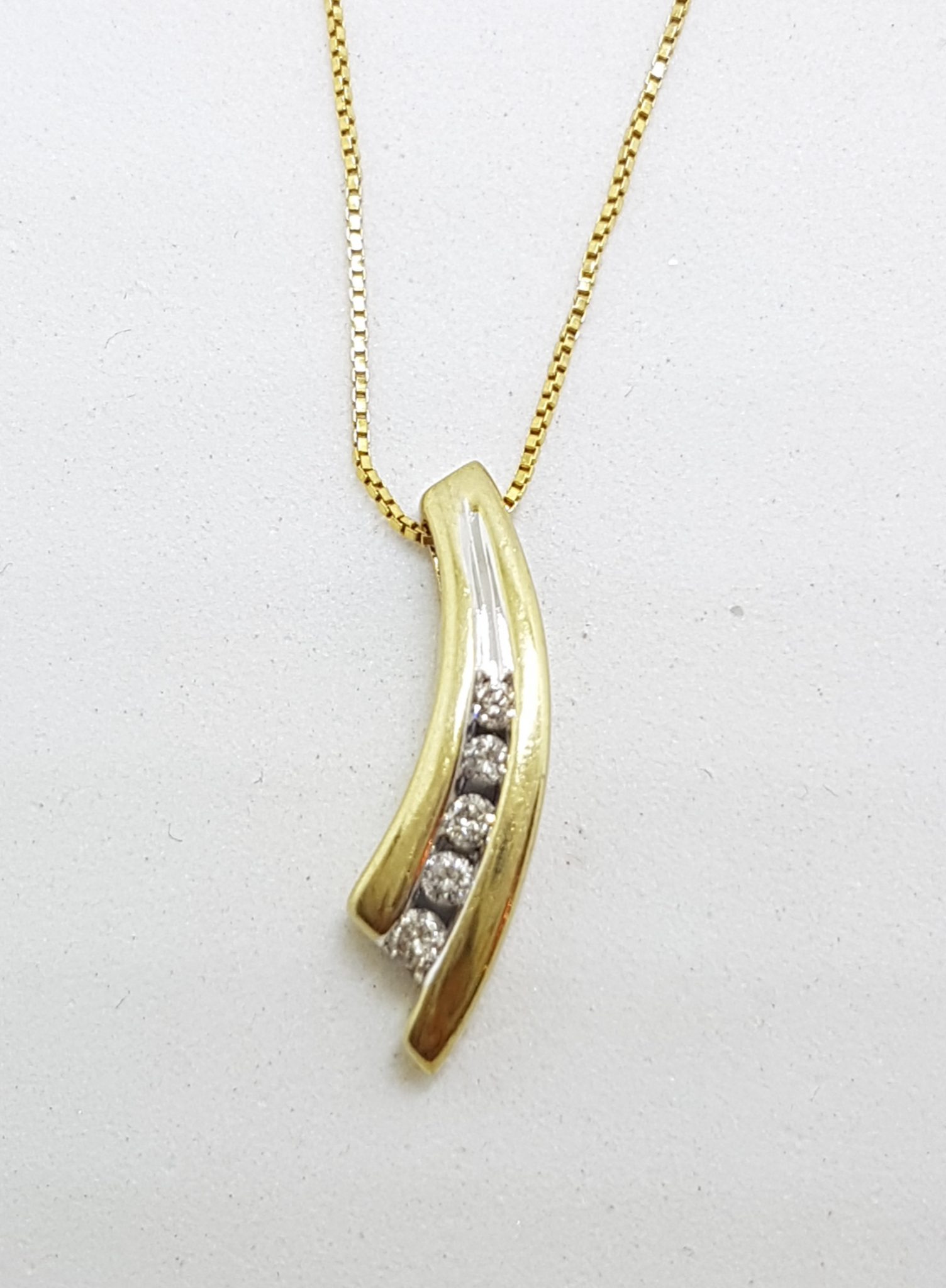 20200710_122438 9ct Yellow Gold Diamond Curved Pendant on Gold Chain
