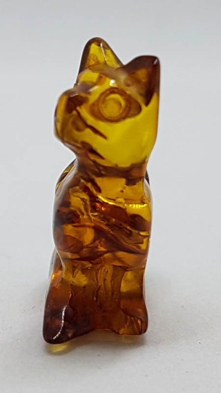 Hand Carved Natural Baltic Amber Small Cat Figurine / Statue 1