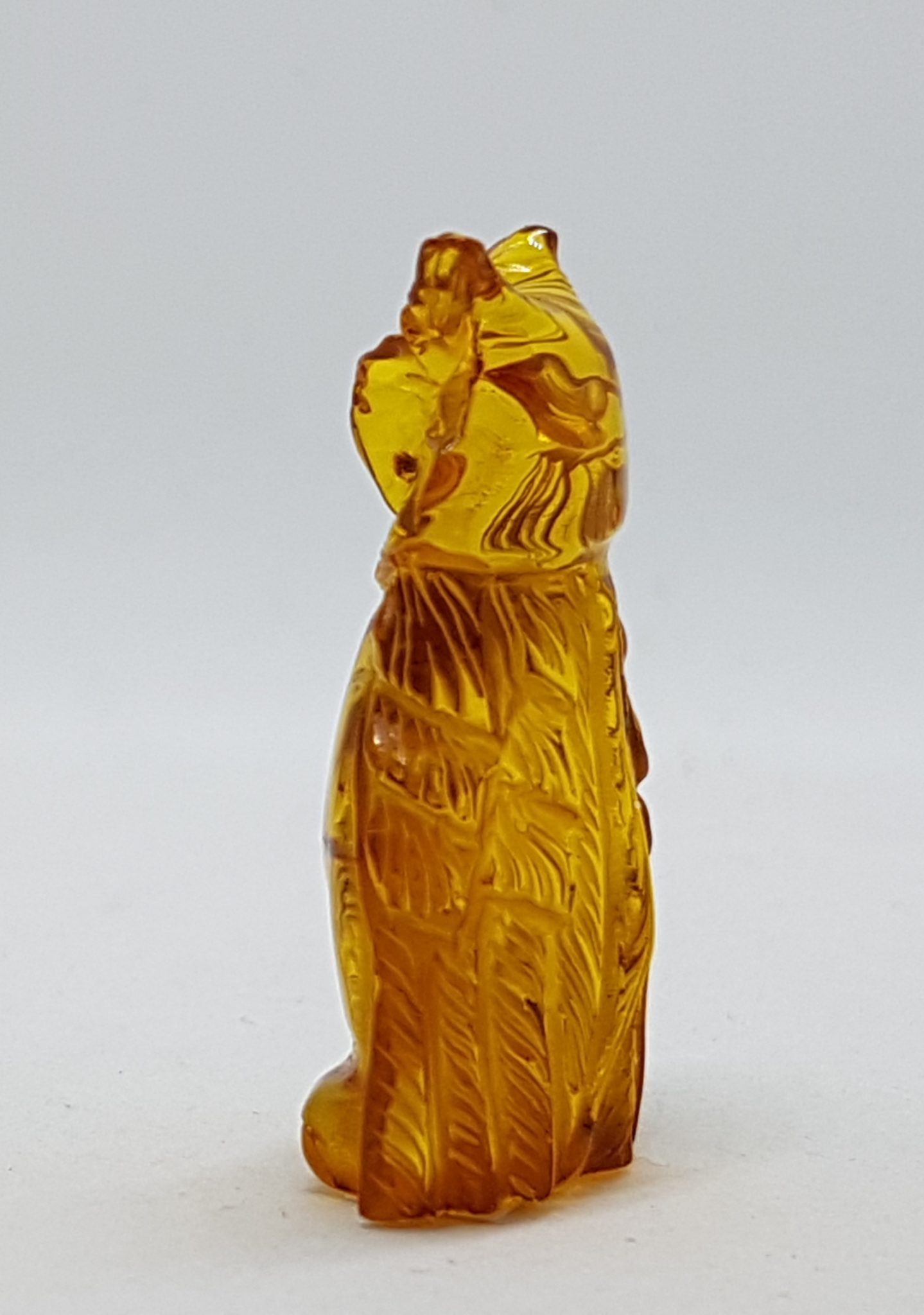 Hand Carved Natural Baltic Amber Small Owl Figurine / Statue 2