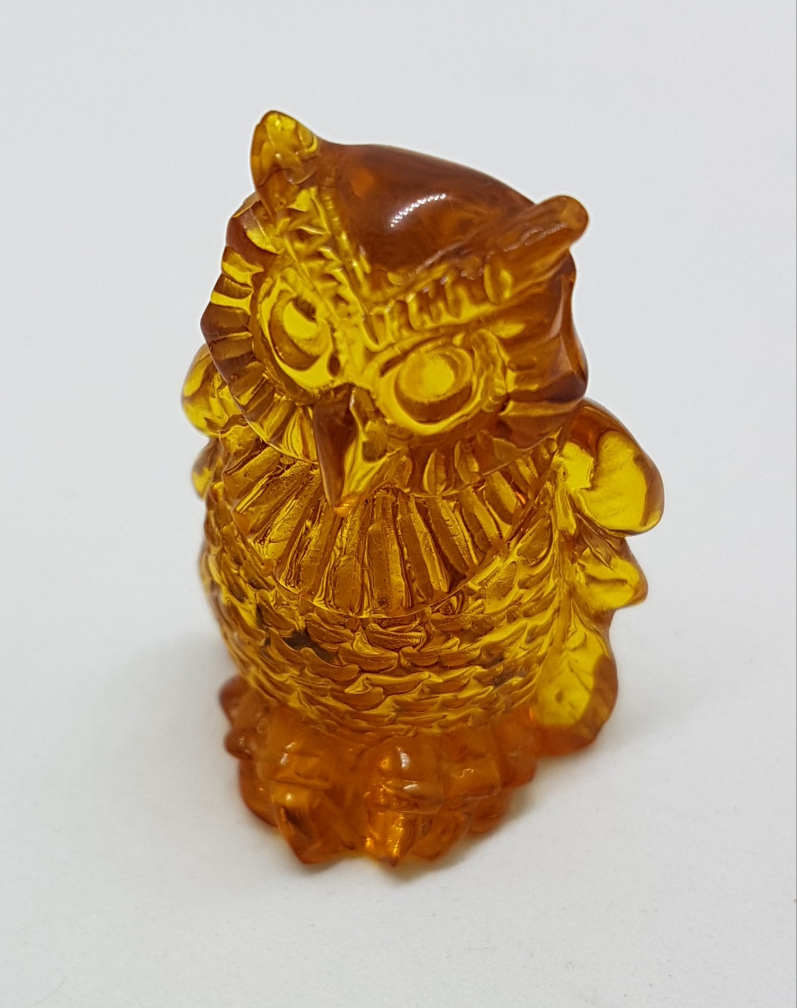 20200730_160759 Hand Carved Natural Baltic Amber Small Owl Figurine / Statue