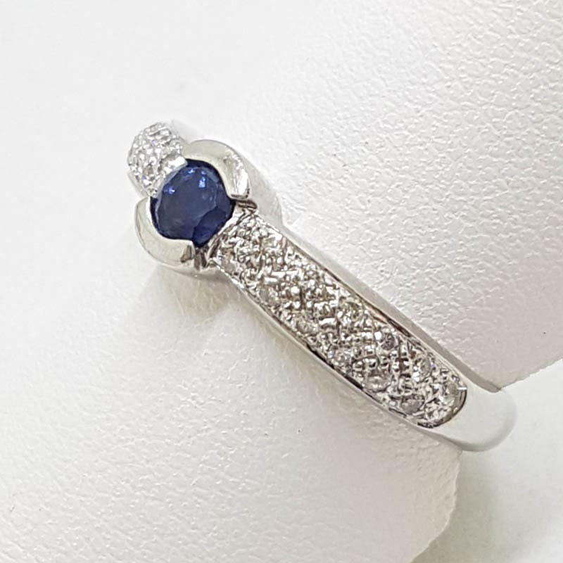 18ct White Gold Natural Sapphire with Pave Set Diamonds Ring