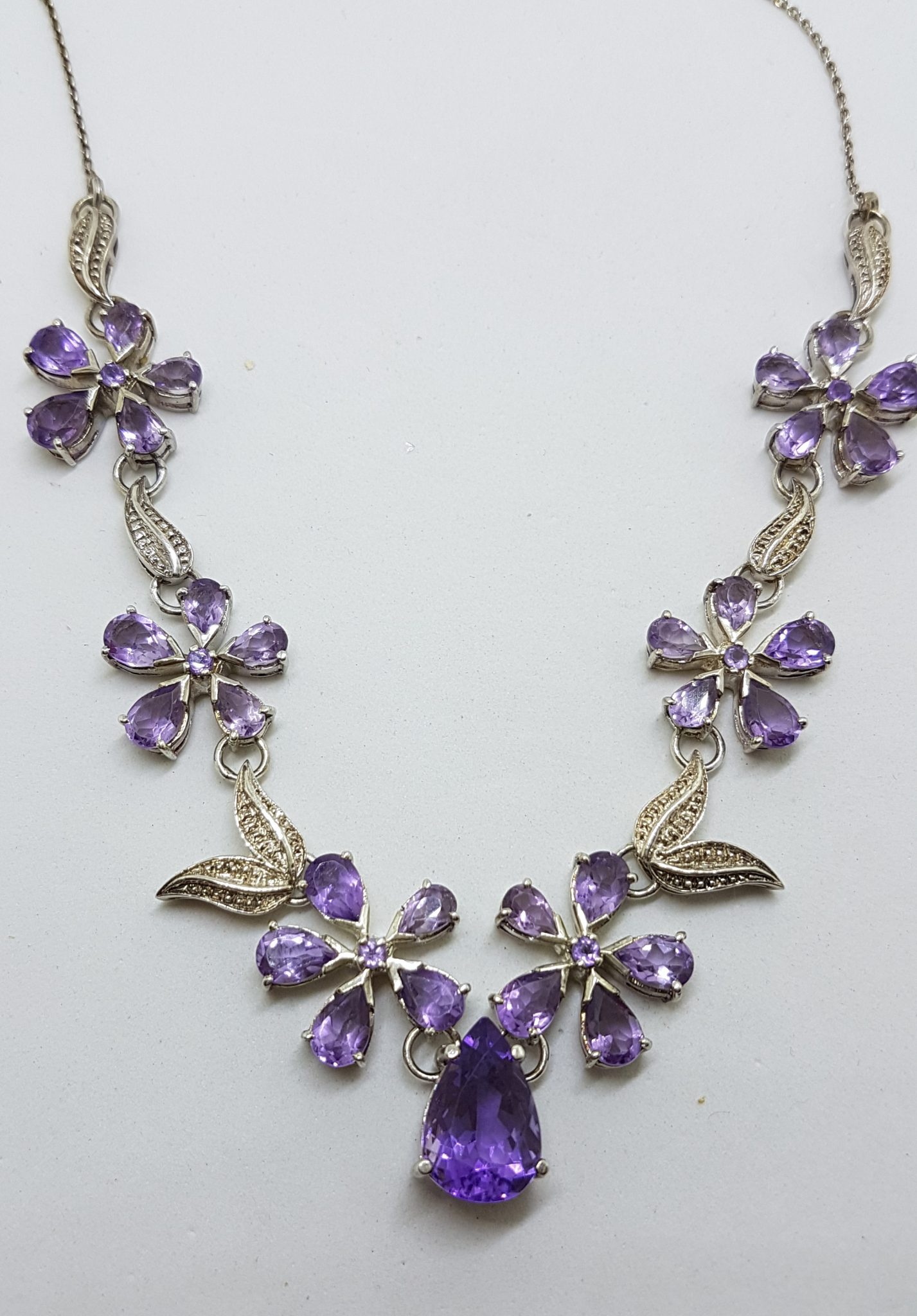 Sterling Silver Ornate Floral Amethyst Collier Necklace / Chain - Flower Motif