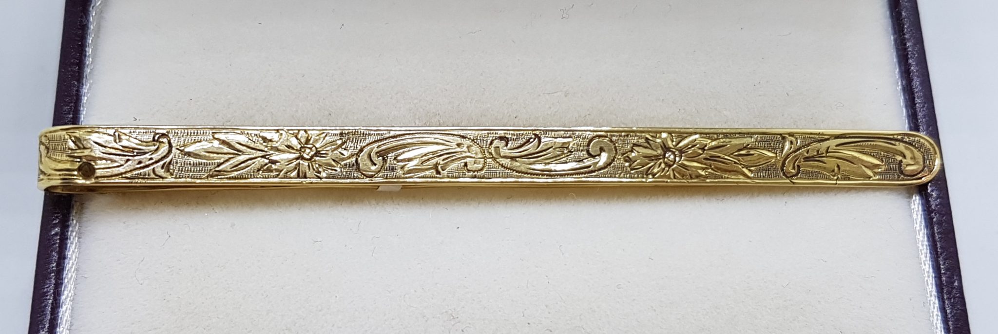 9ct Yellow Gold Ornate Design Tie Clip / Tie Bar
