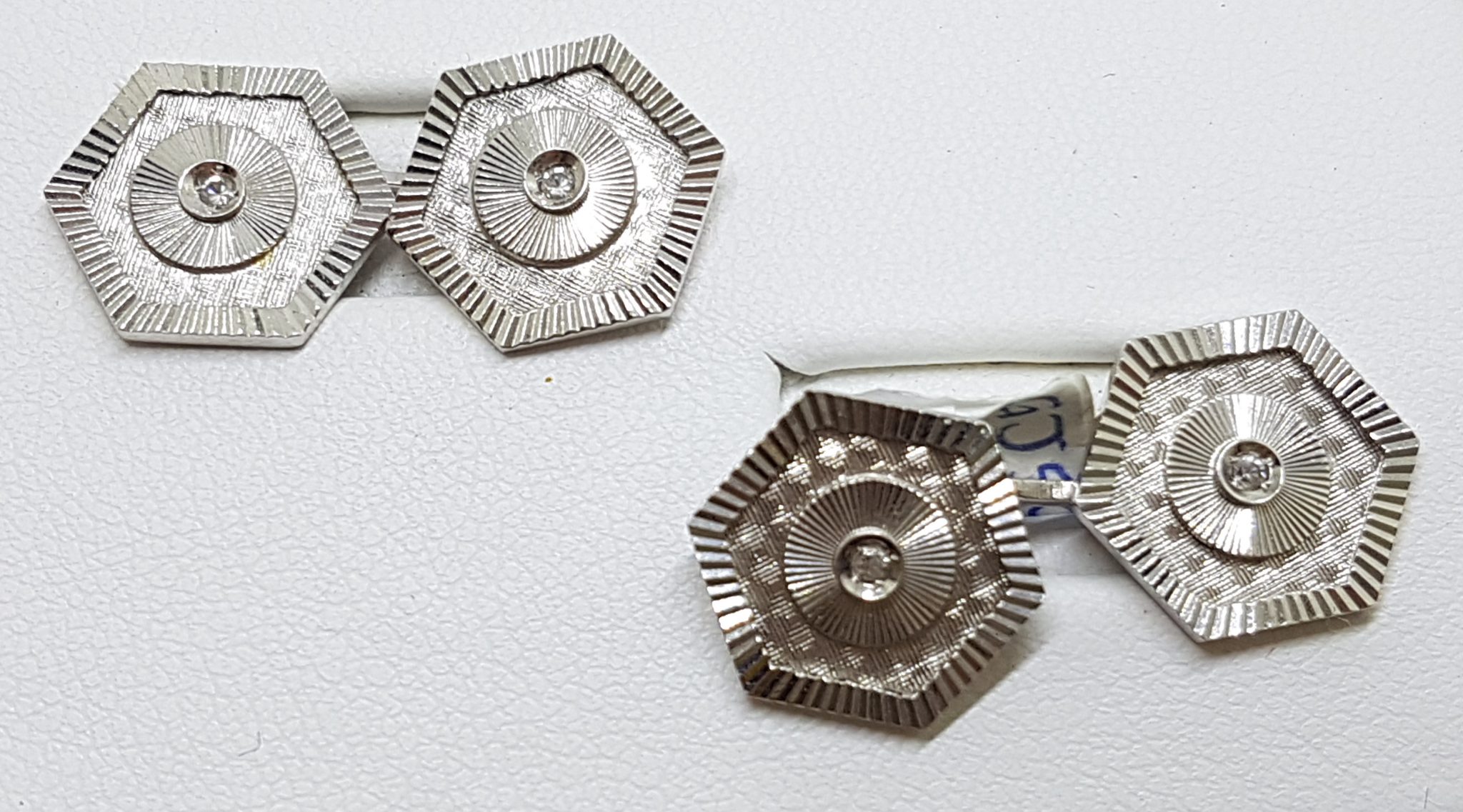 20200820_192535 9ct White Gold Hexagonal Shape Cubic Zirconia Cufflinks - Vintage / Antique