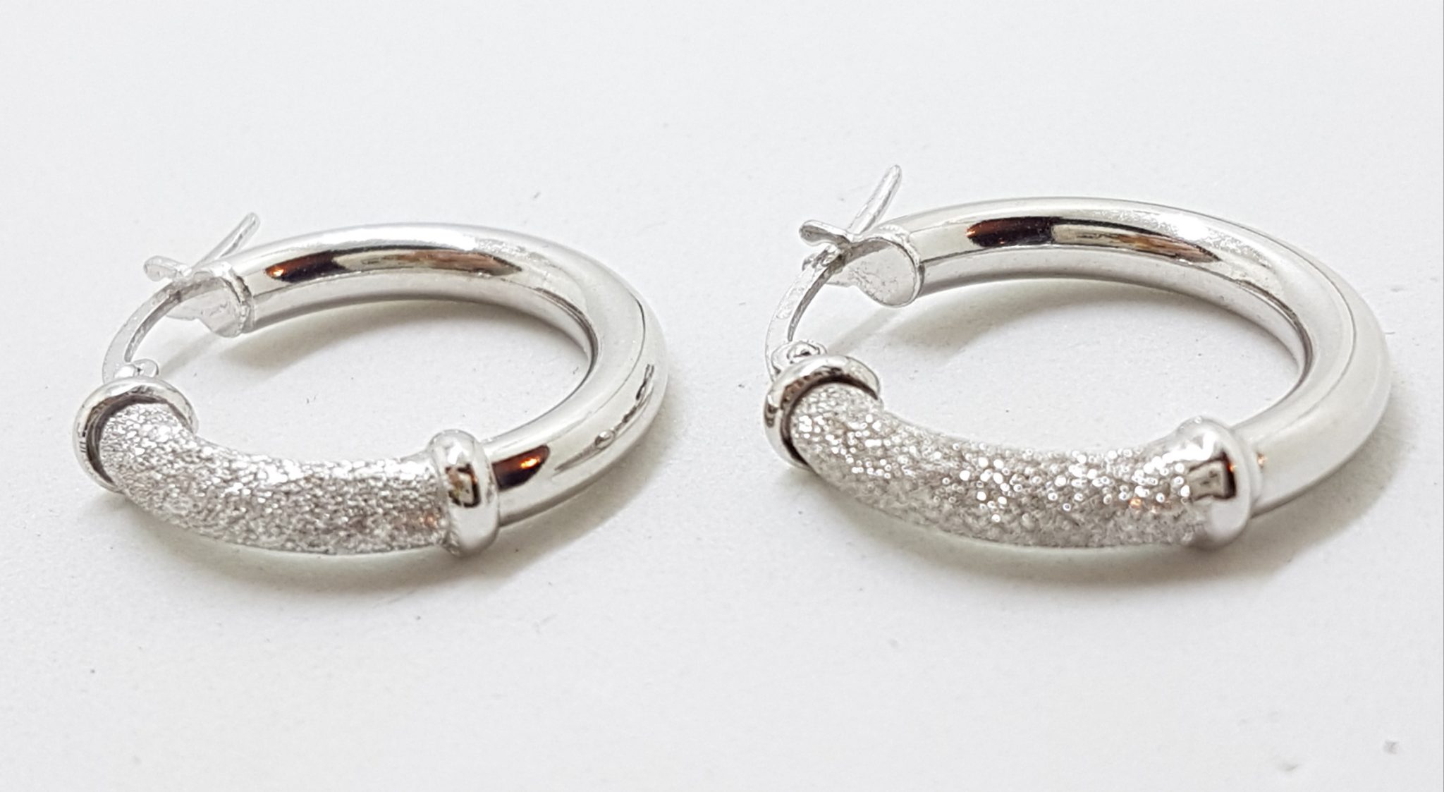 20200825_201628 18ct White Gold Star Dust Pattern Hoop Earrings