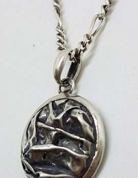 Sterling Silver Round Crinkle Design Pendant on Silver Chain