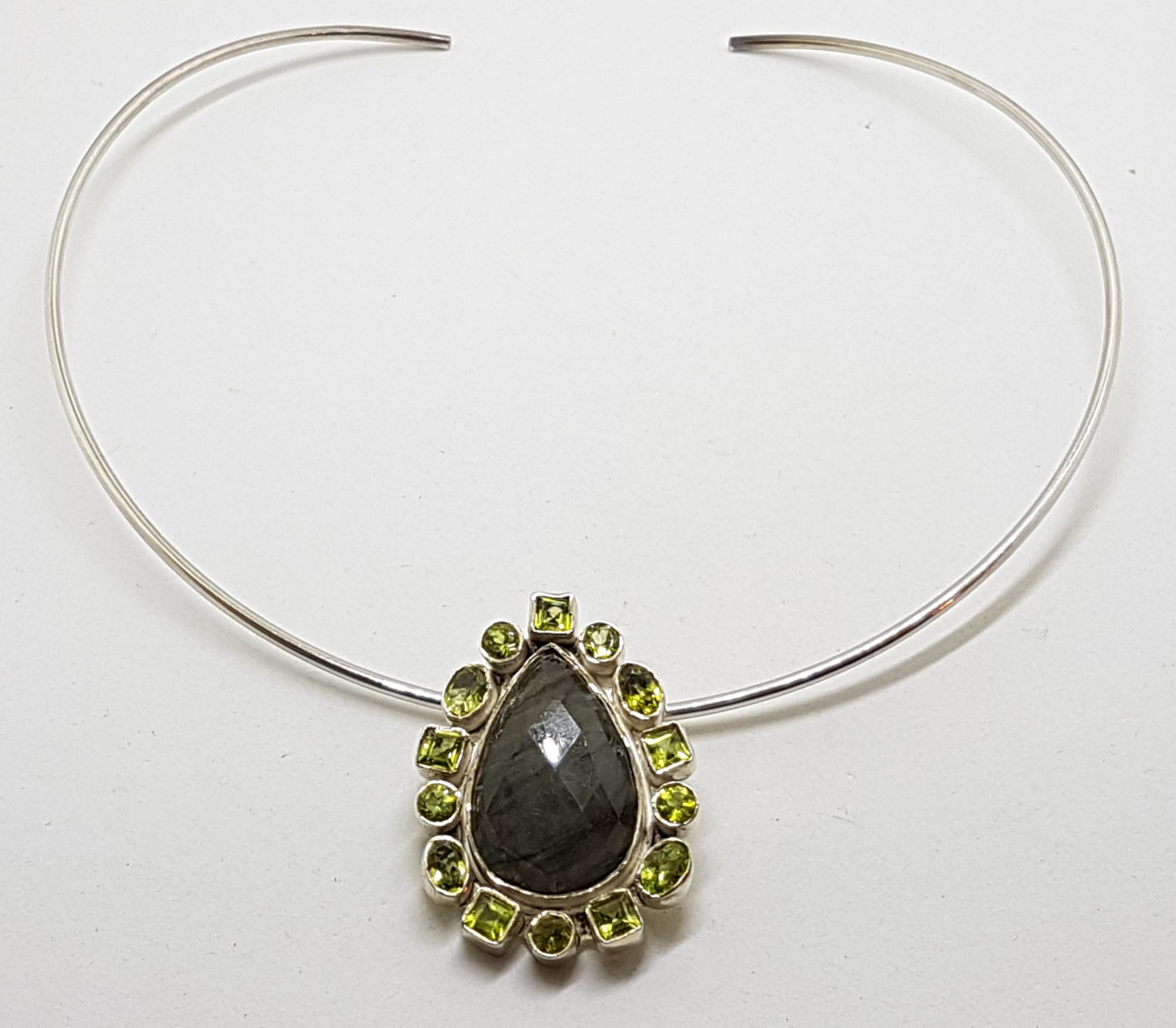 Sterling Silver Large Teardrop Pear Shape Labradorite surrounded by Peridot Pendant on Silver Choker Chain Necklace