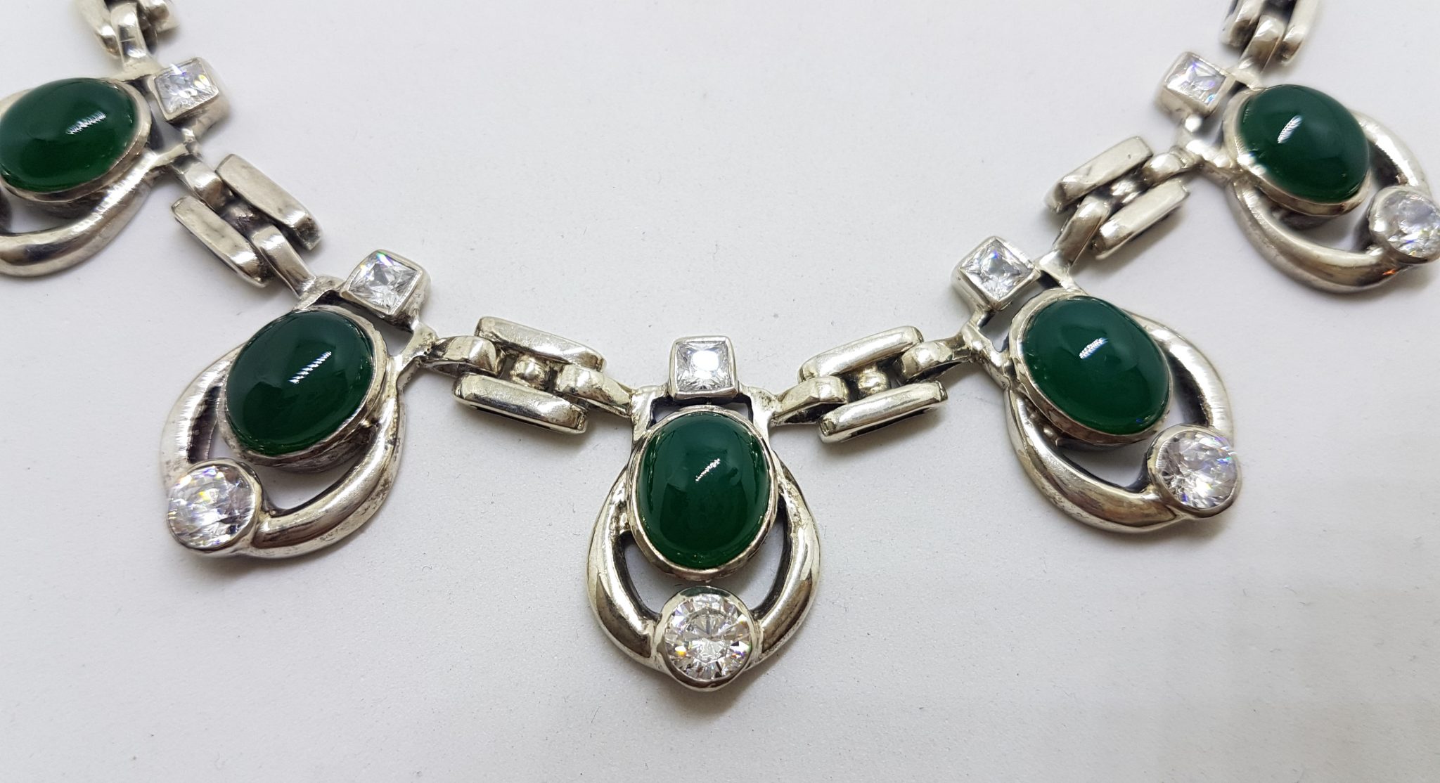 Sterling Silver Green Onyx / Agate with Clear Crystal Quartz Collier Chain Necklace