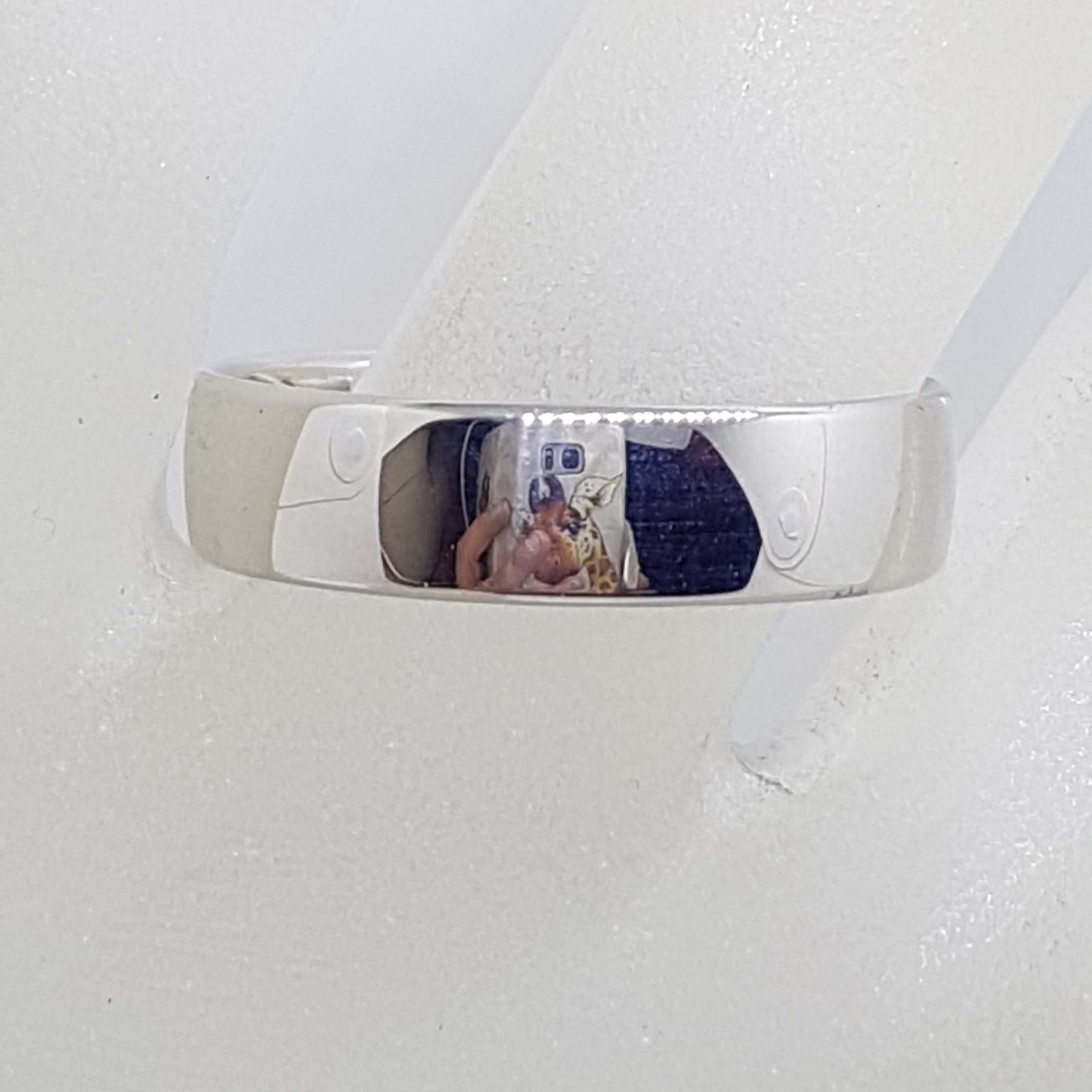 18ct White Gold Wide Wedding Band Ring