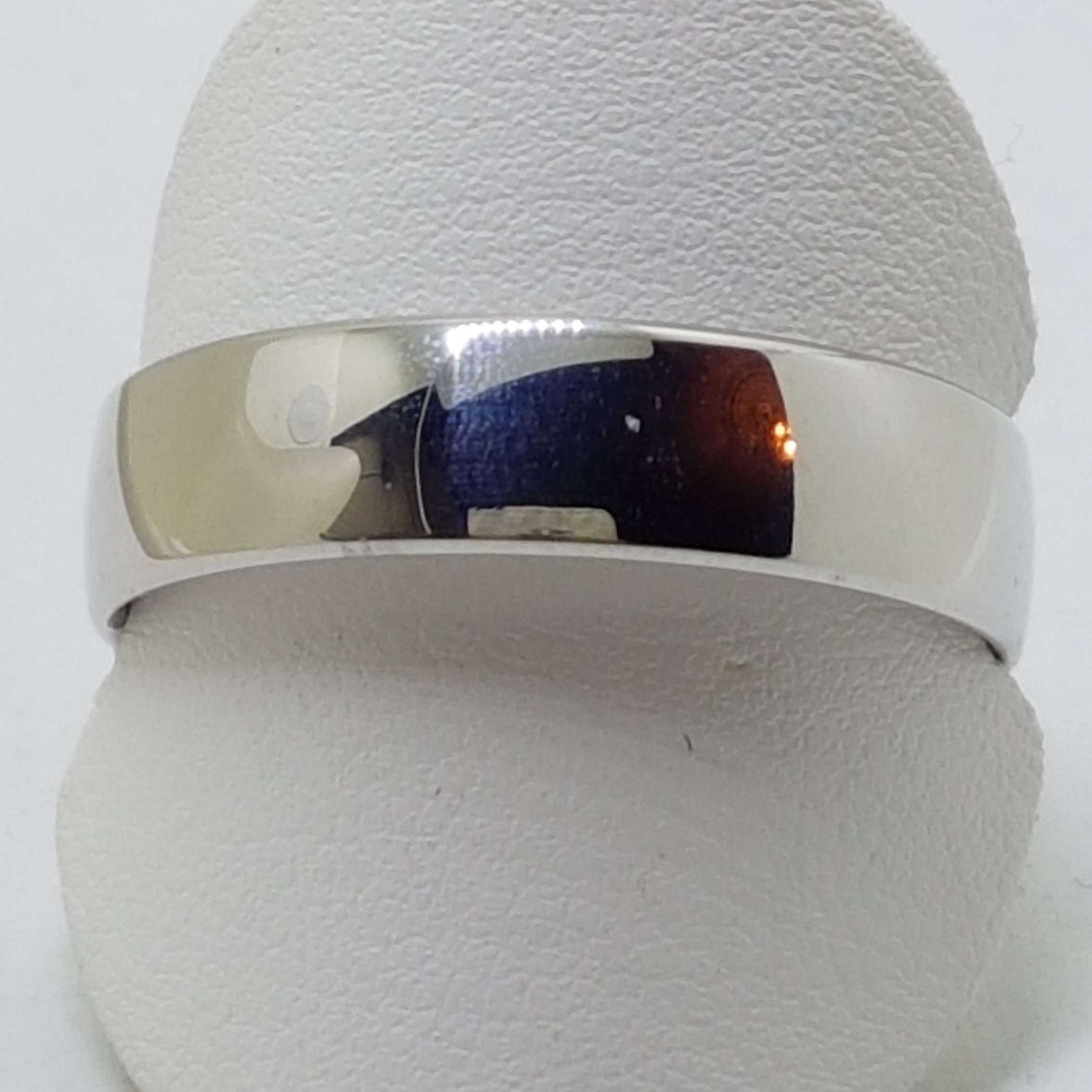 18ct White Gold Wide Wedding Band Ring