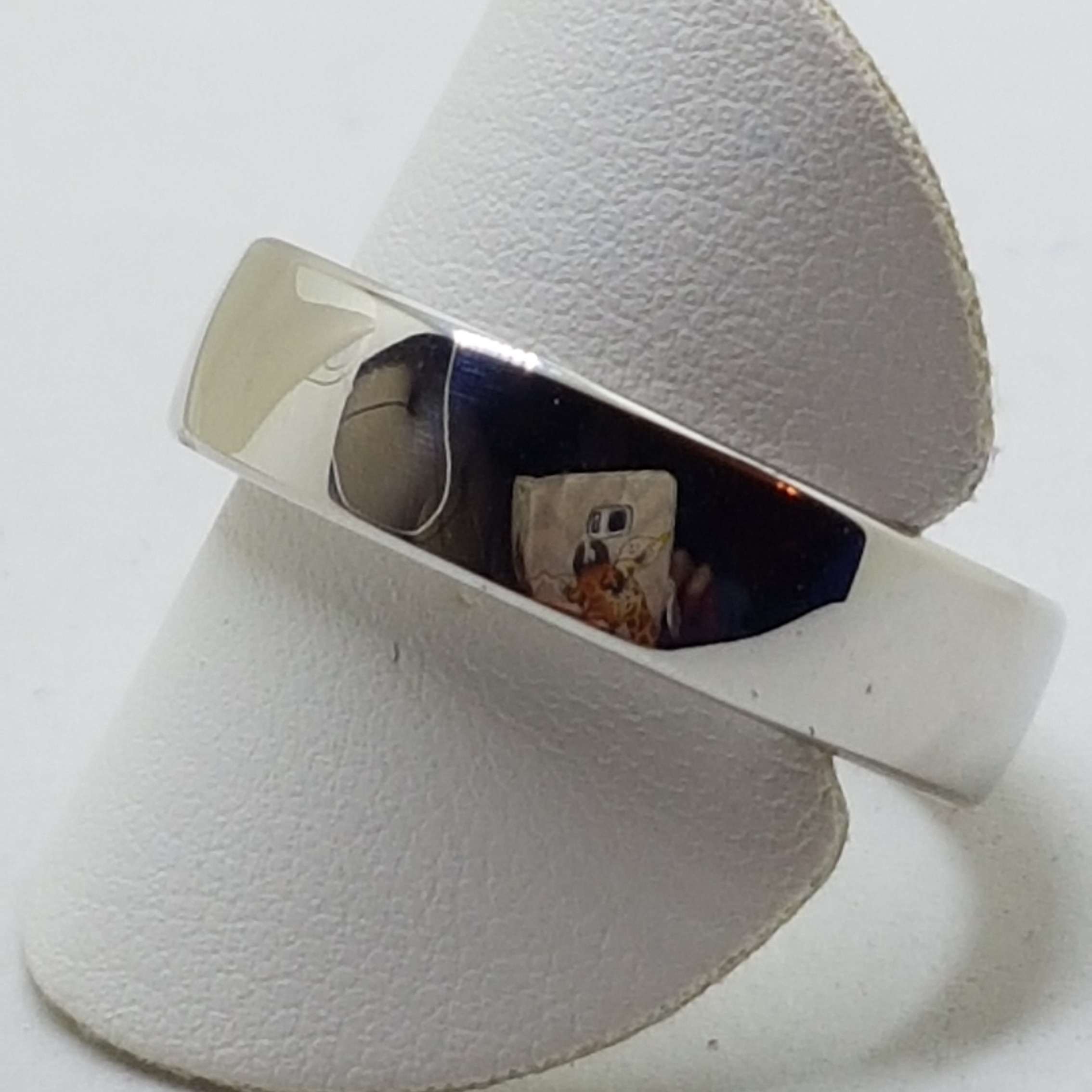 18ct White Gold Wide Wedding Band Ring