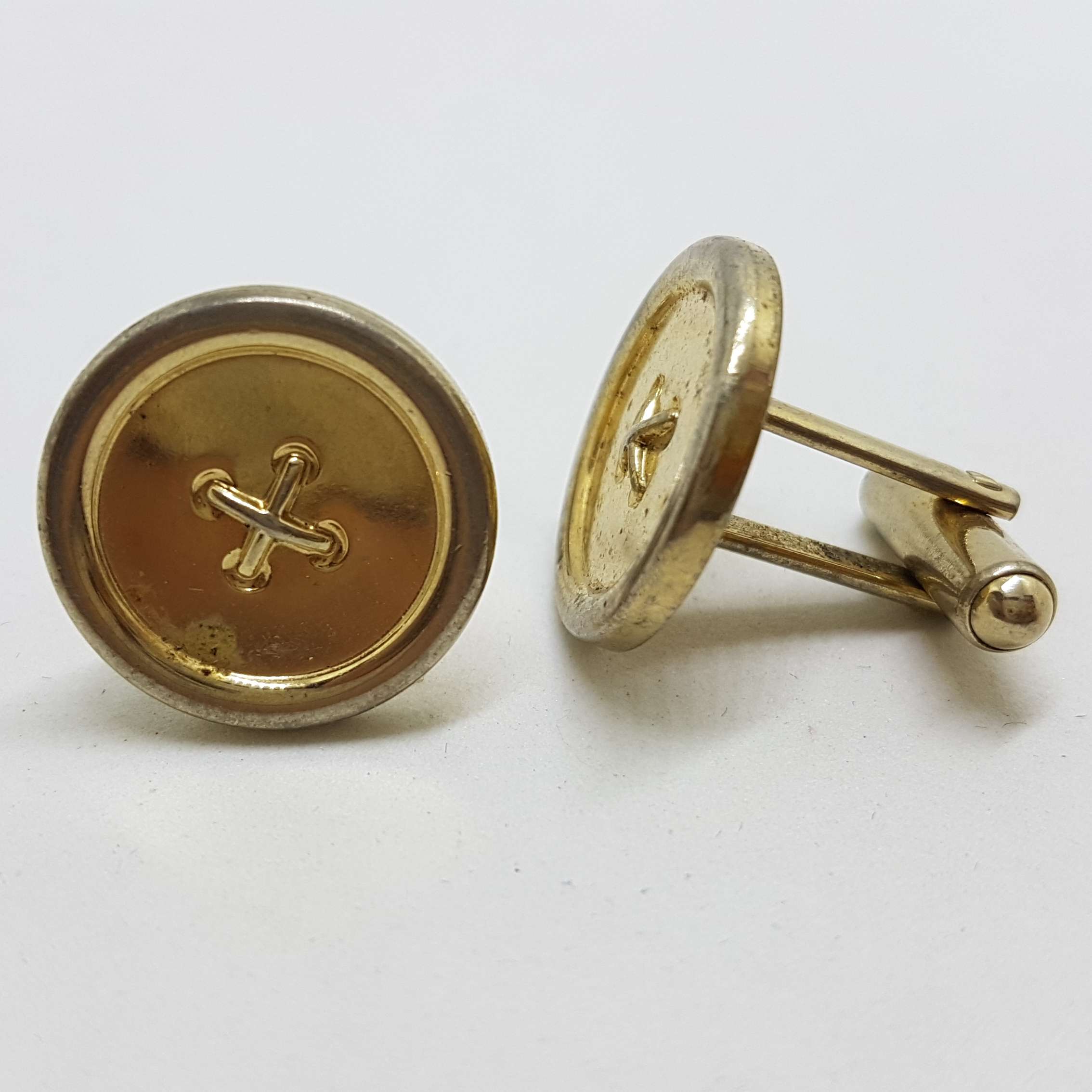 20200901_205816 Vintage Costume Gold Plated Cufflinks – Round - Button Look