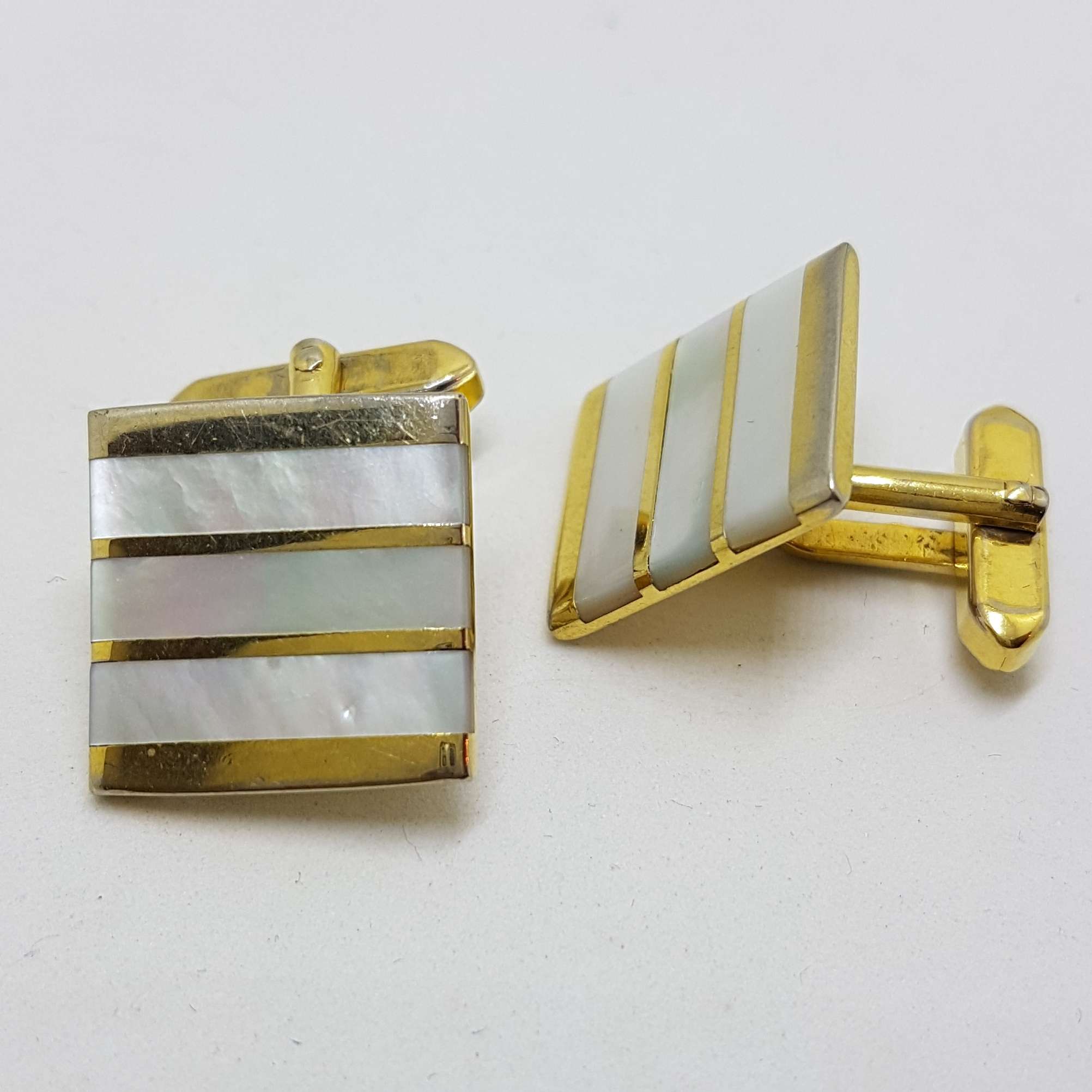 20200901_210059 Vintage Costume Gold Plated Cufflinks – Square - Mother of Pearl