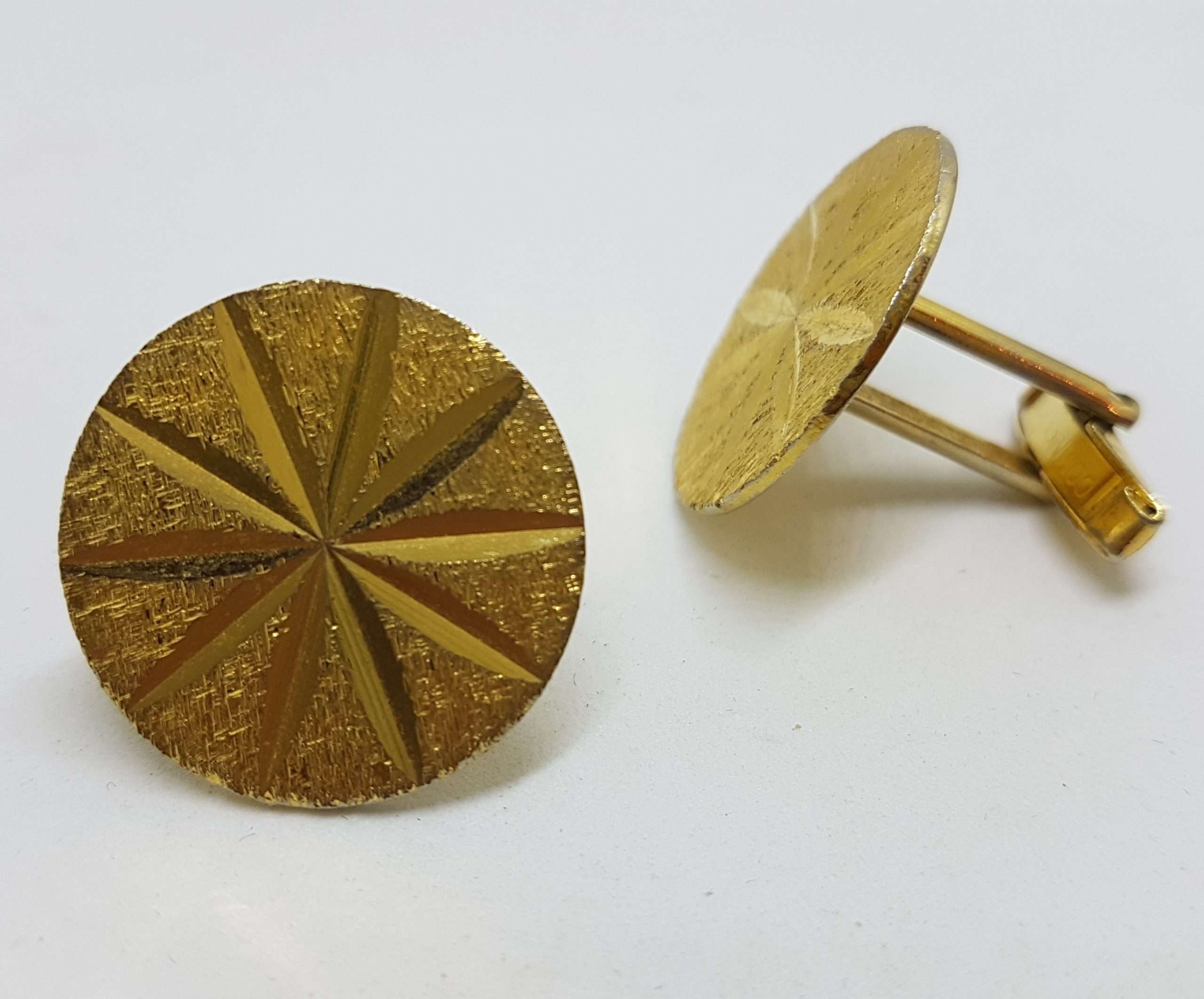 20200901_212251 Vintage Costume Gold Plated Cufflinks - Round - Patterned