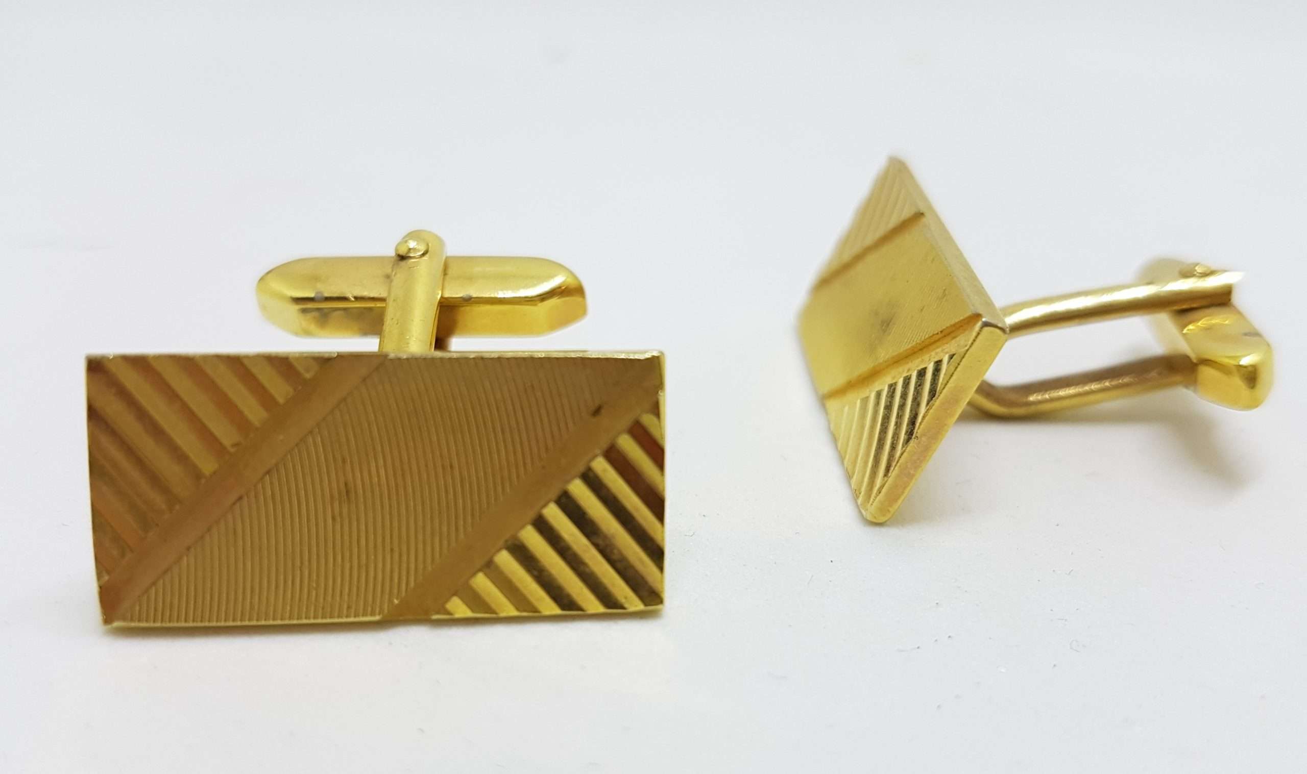 Vintage Costume Gold Plated Cufflinks - Rectangular - Line Pattern