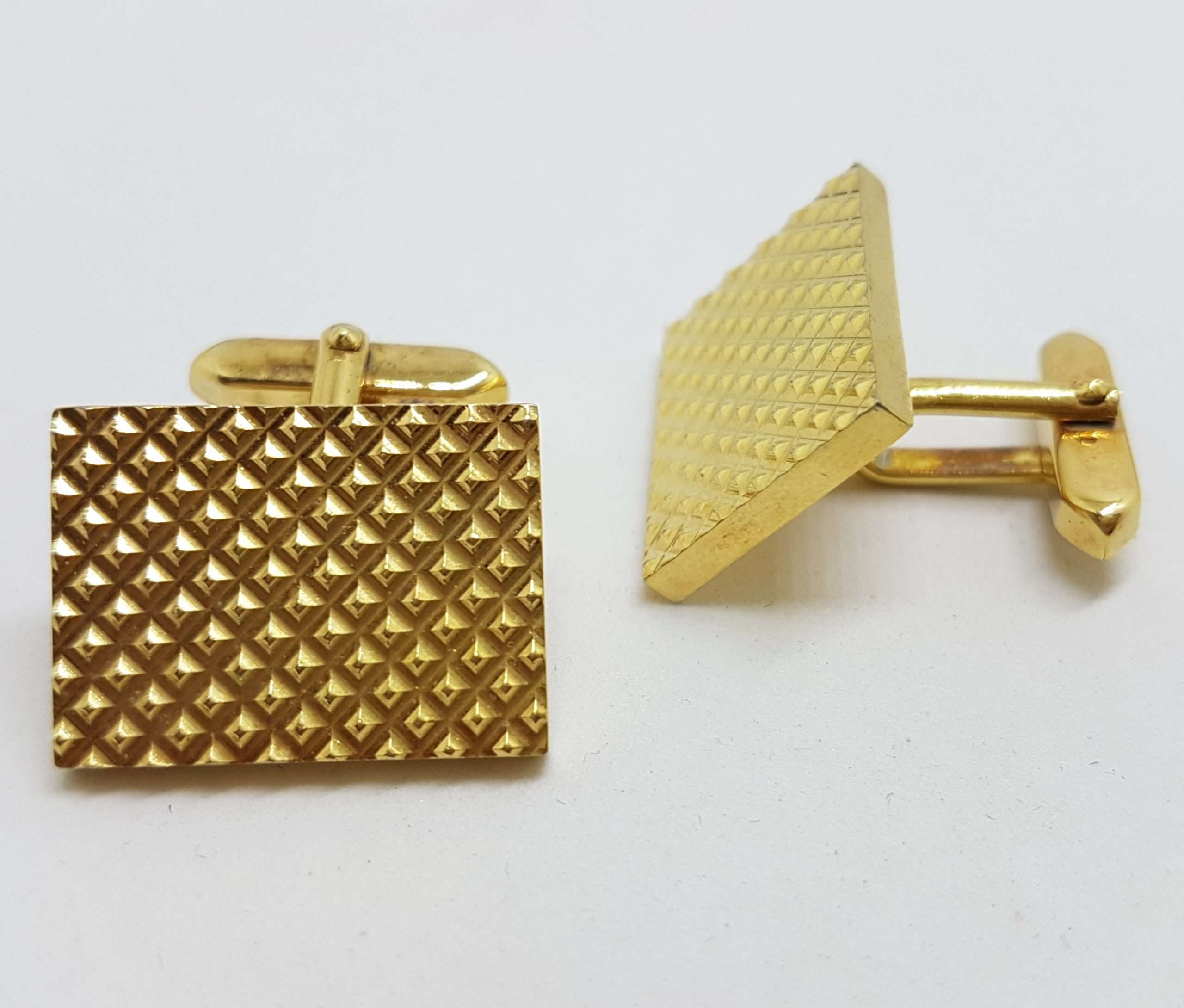 20200901_212925 Vintage Costume Gold Plated Cufflinks - Rectangular - Patterned