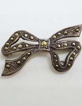 Sterling Silver Vintage Marcasite Brooch - Bow