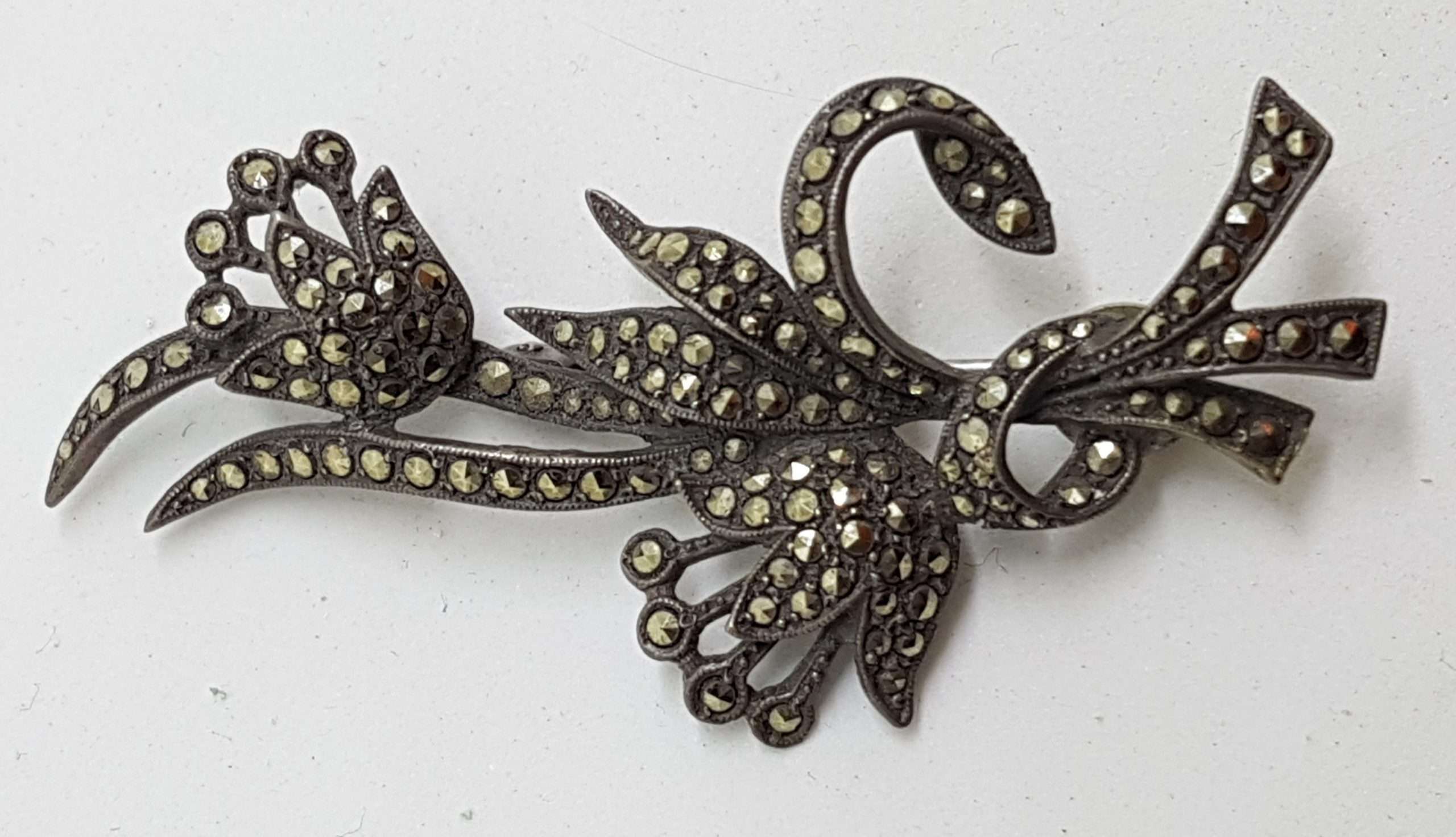Sterling Silver Vintage Marcasite Brooch – Large Lily Flower Bouquet