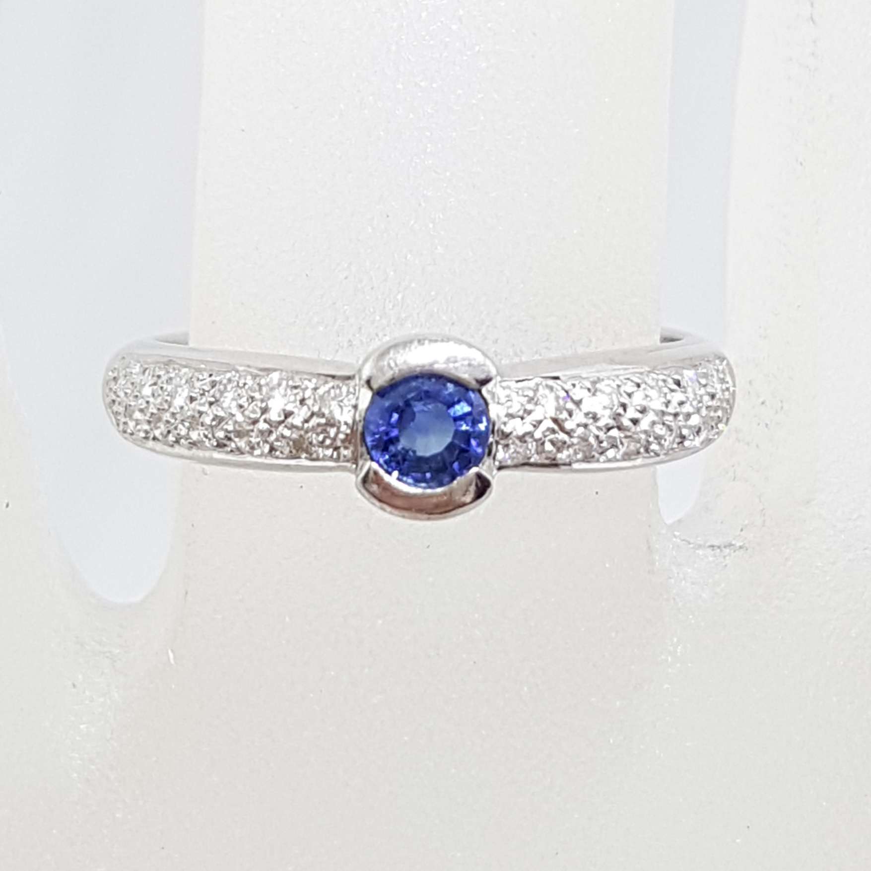 18ct White Gold Natural Sapphire with Pave Set Diamonds Ring