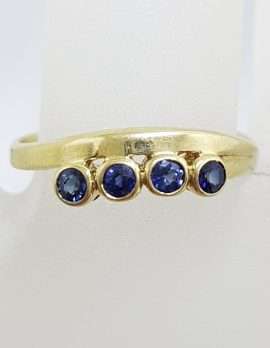 9ct Yellow Gold Natural Sapphire Curved Ring