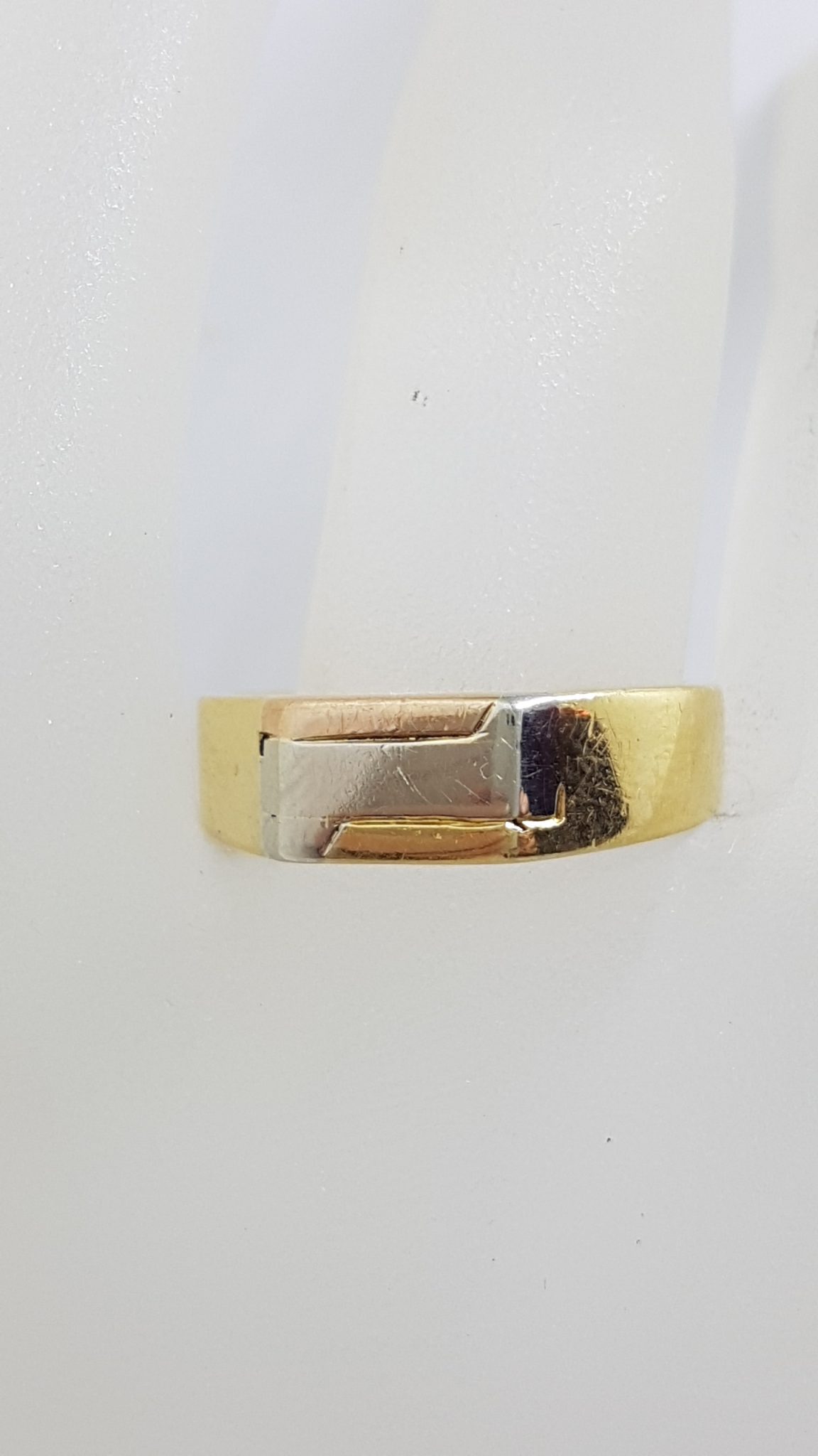 18ct Yellow, White and Rose Gold - Three Tone - Gents Ring