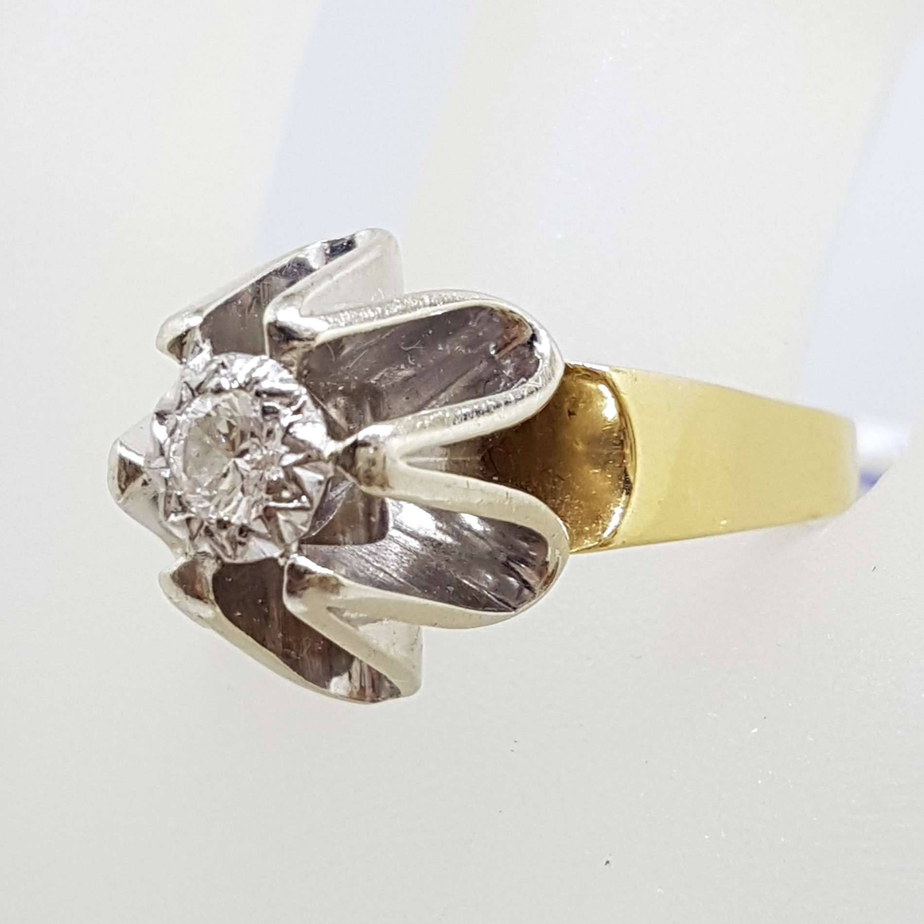 Very Unusual 18ct Gold & Platinum High set Diamond Ring - Heavy - Antique / Vintage