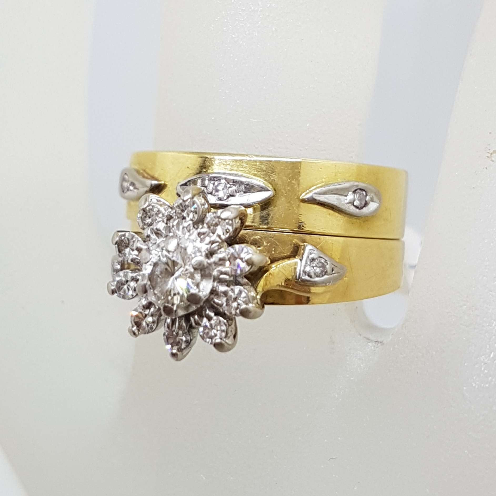 18ct Yellow Gold Diamond Daisy Flower Cluster Engagement & Wedding Ring Set - Antique / Vintage