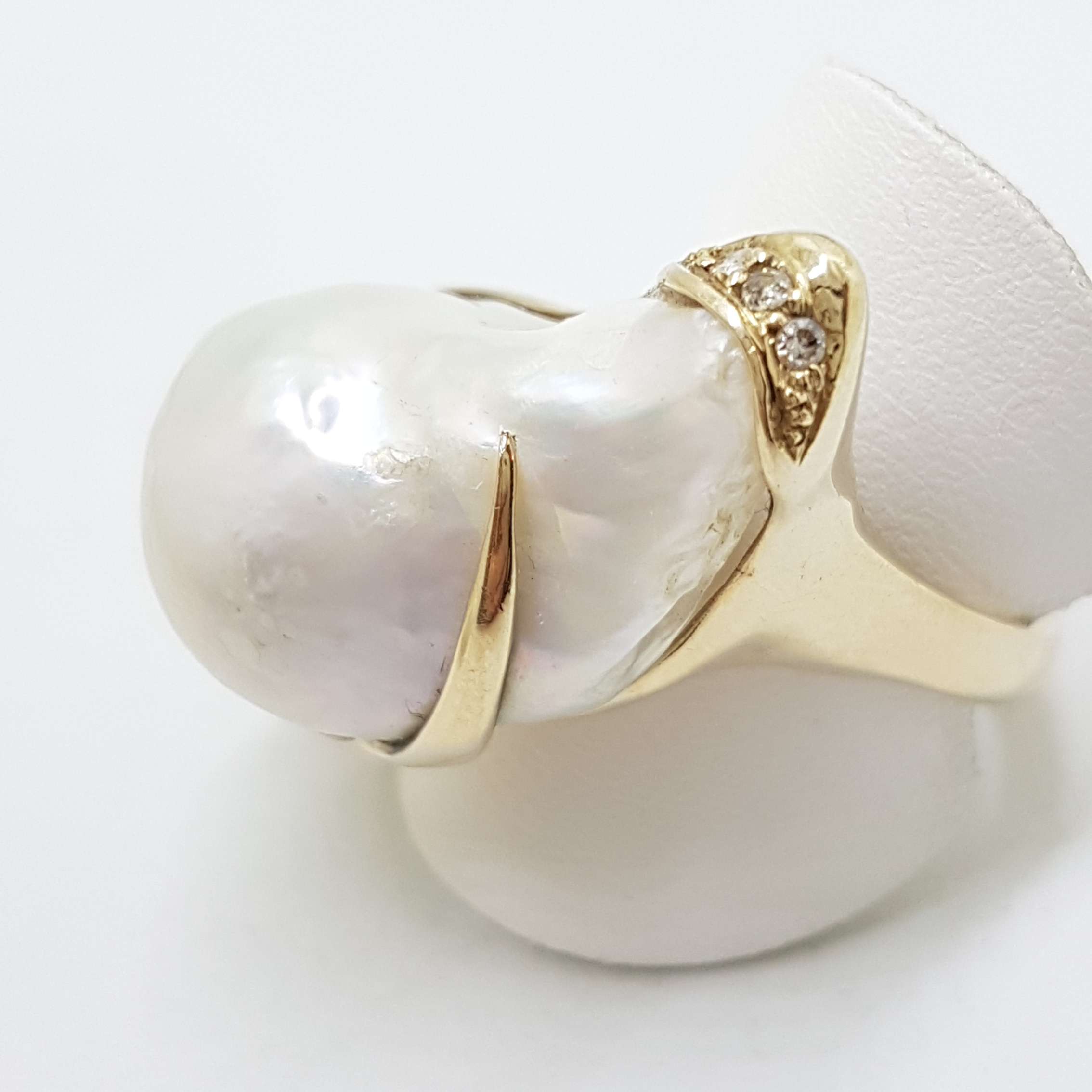 20200915_191045 14ct Yellow Gold Large Baroque Pearl & Diamond Ring - Handmade